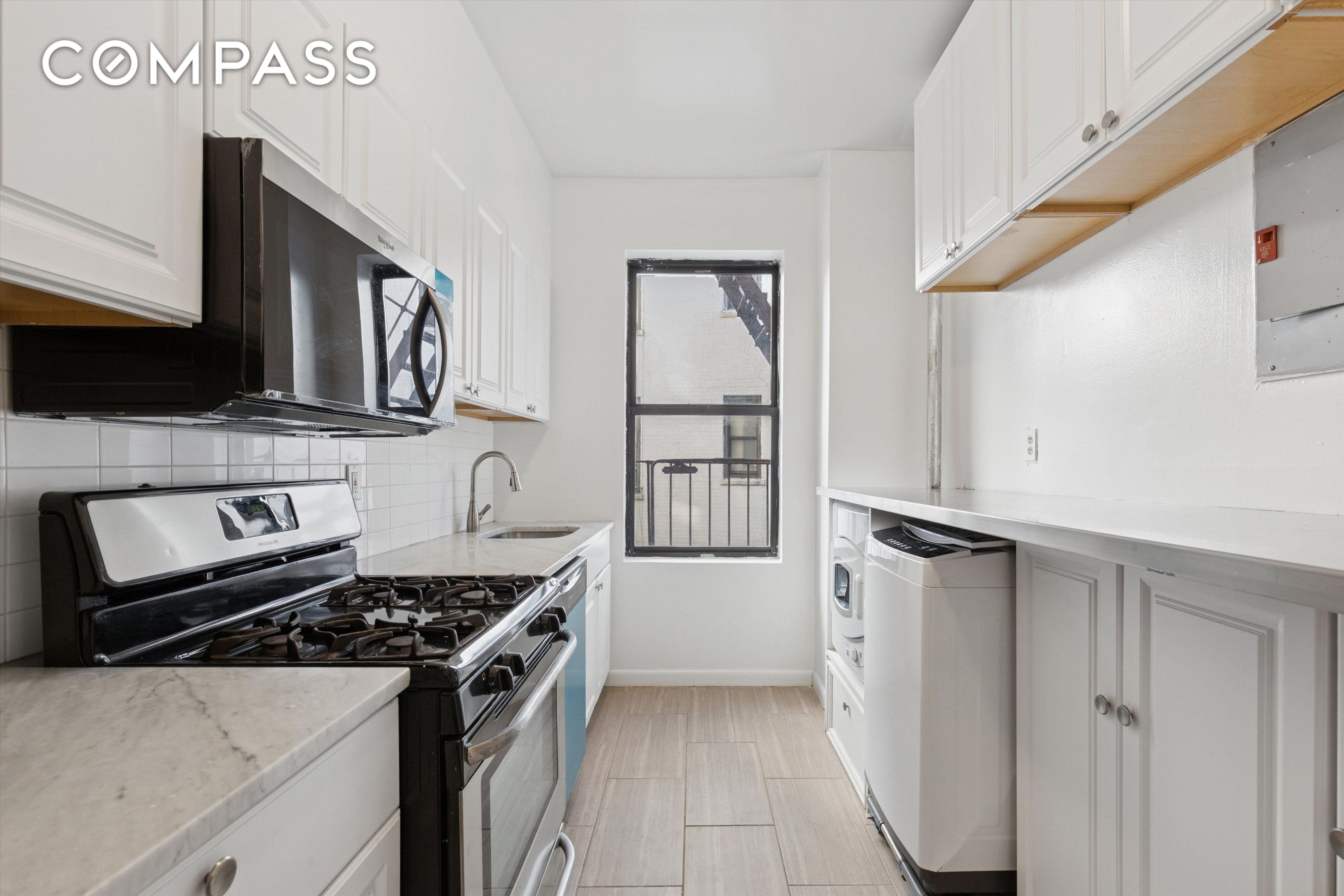 #4 photo, 8 Magaw Place, Hudson Heights , NY 10033