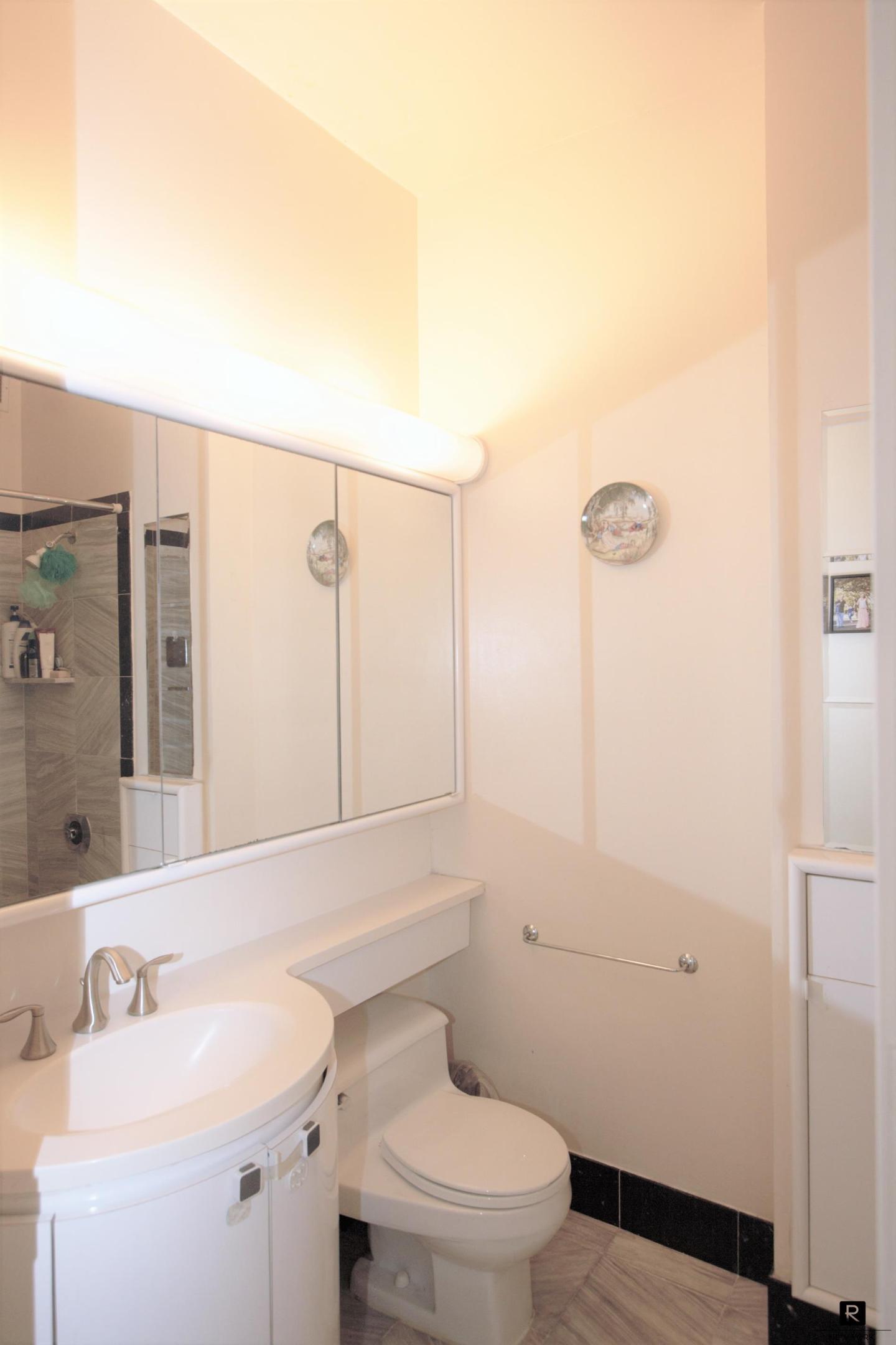 #5 photo, New York City, Kips Bay , NY 10016