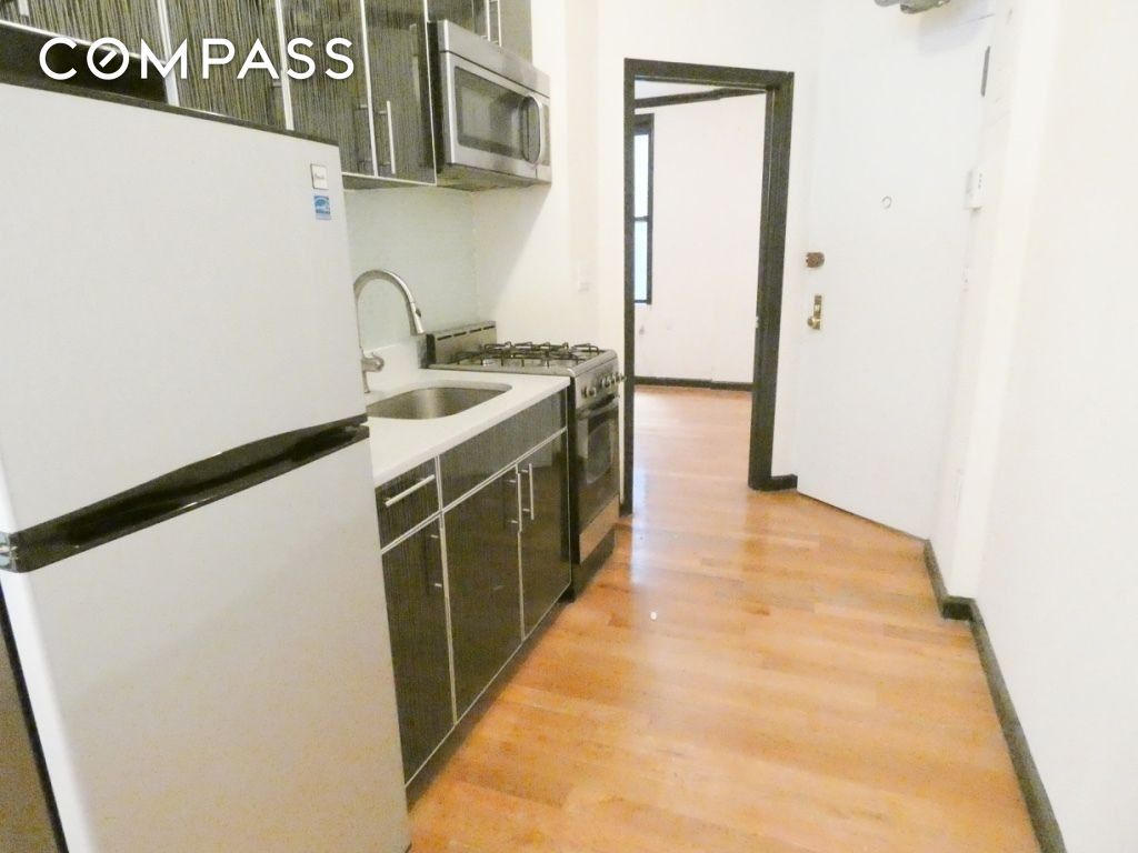 #2 photo, New York City, Upper East Side , NY 10128