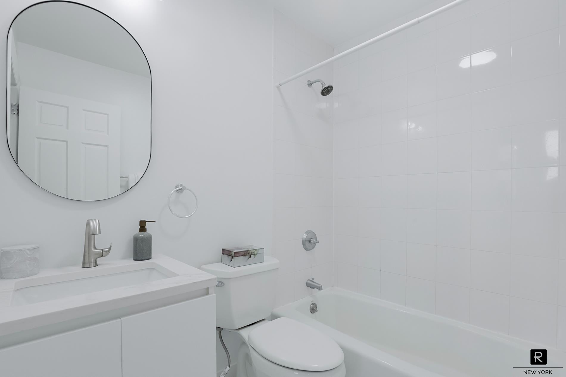 #10 photo, 407 E 12th Street, E. Greenwich Village , NY 10009