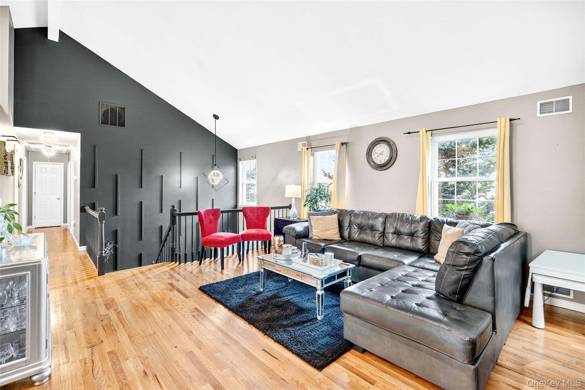 #4 photo, 131 Erie Avenue, New Windsor , NY 12553