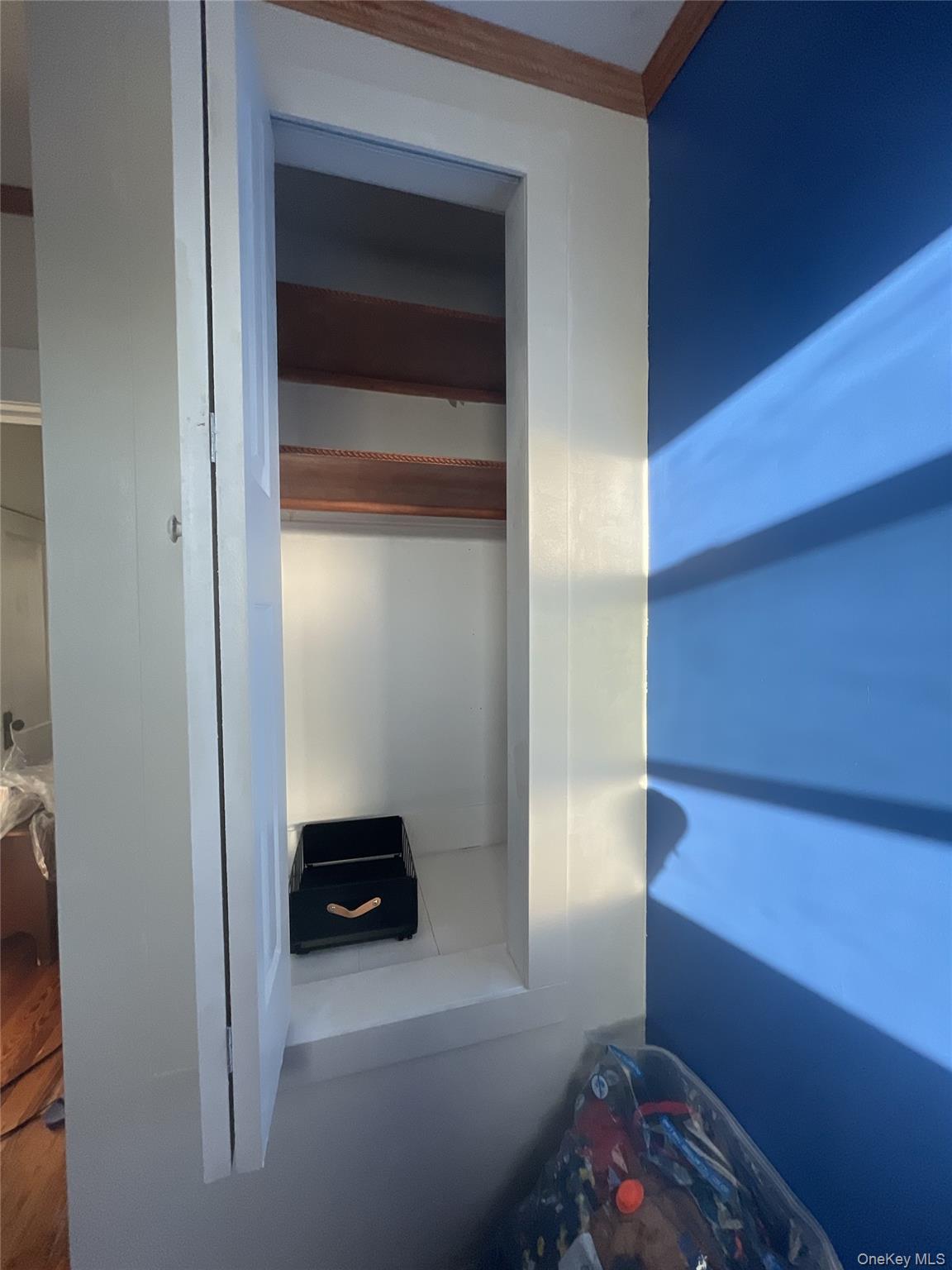 #16 photo, 78-54 76th Street, Glendale , NY 11385