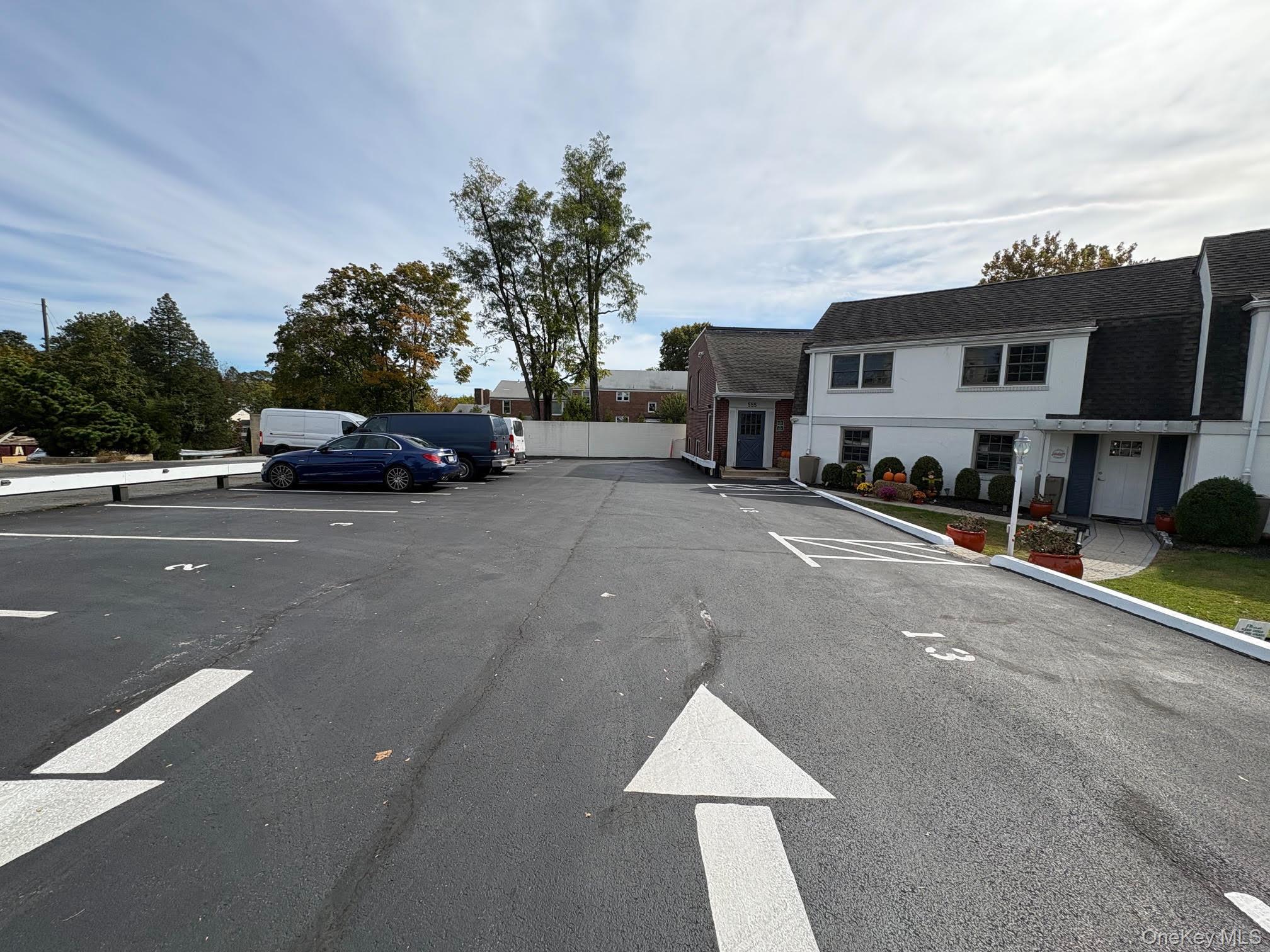 #13 photo, 555 E Boston Post Road, Mamaroneck , NY 10543