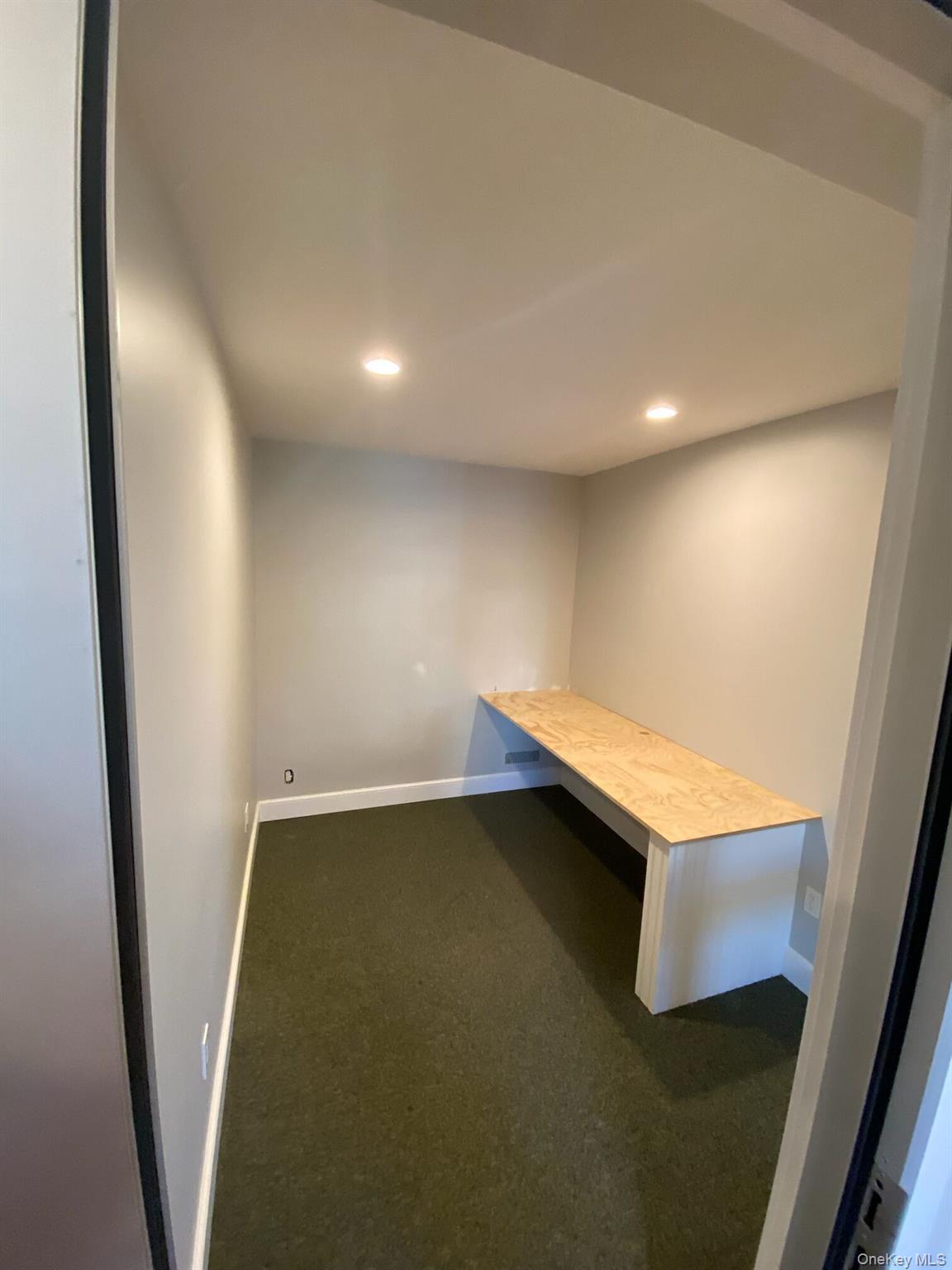 #3 photo, 555 E Boston Post Road, Mamaroneck , NY 10543