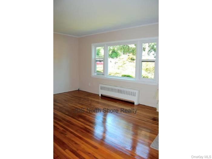 #2 photo, 10 Leech Circle N Drive, Glen Cove , NY 11542