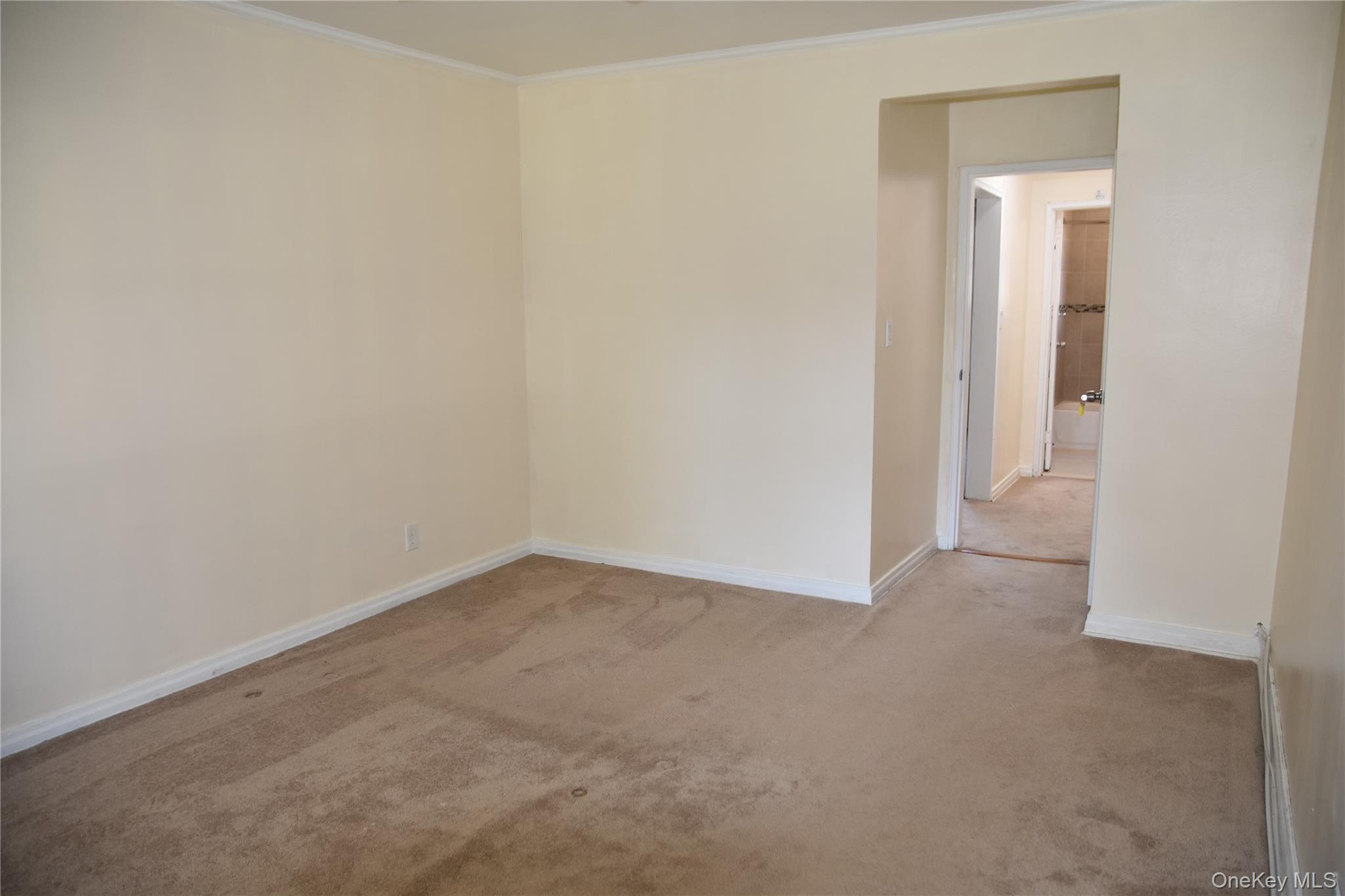 #12 photo, 198-44 Pompeii Avenue, Hollis , NY 11423