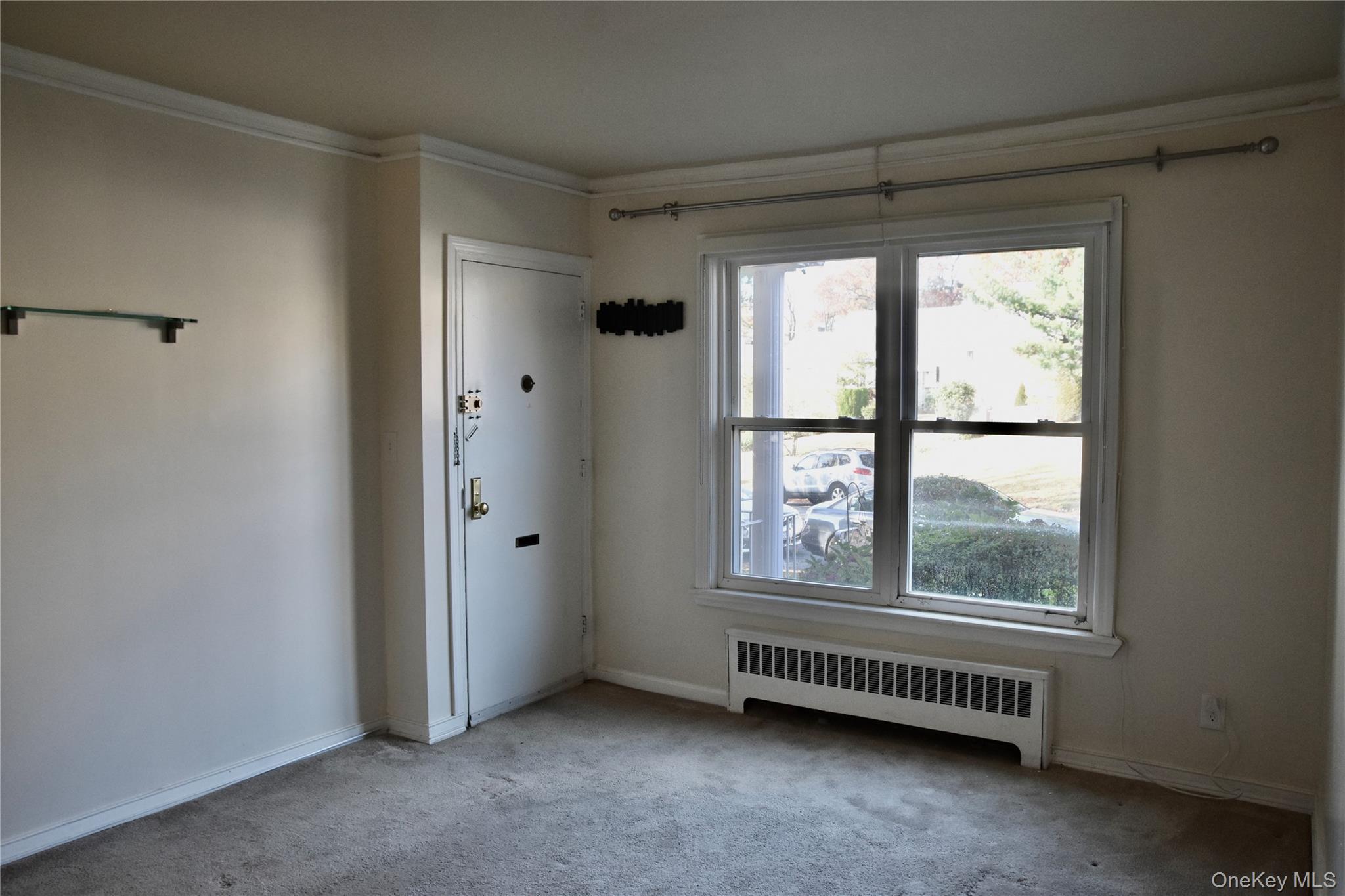 #2 photo, 198-44 Pompeii Avenue, Hollis , NY 11423