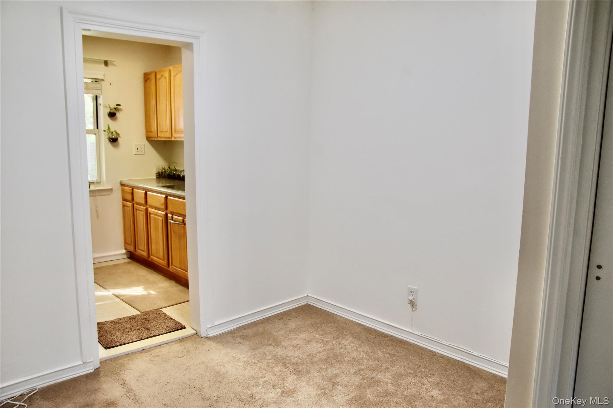 #5 photo, 198-44 Pompeii Avenue, Hollis , NY 11423