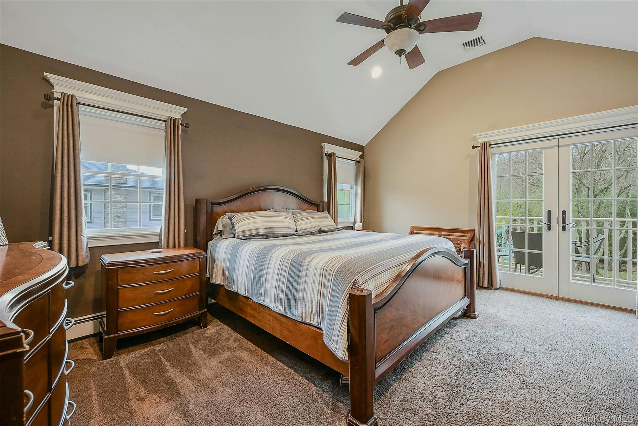 #12 photo, 30 W Shore Road, Oakdale , NY 11769