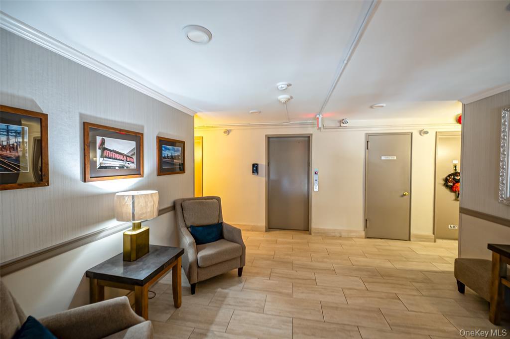 #2 photo, 120 Horton Highway, Mineola , NY 11501