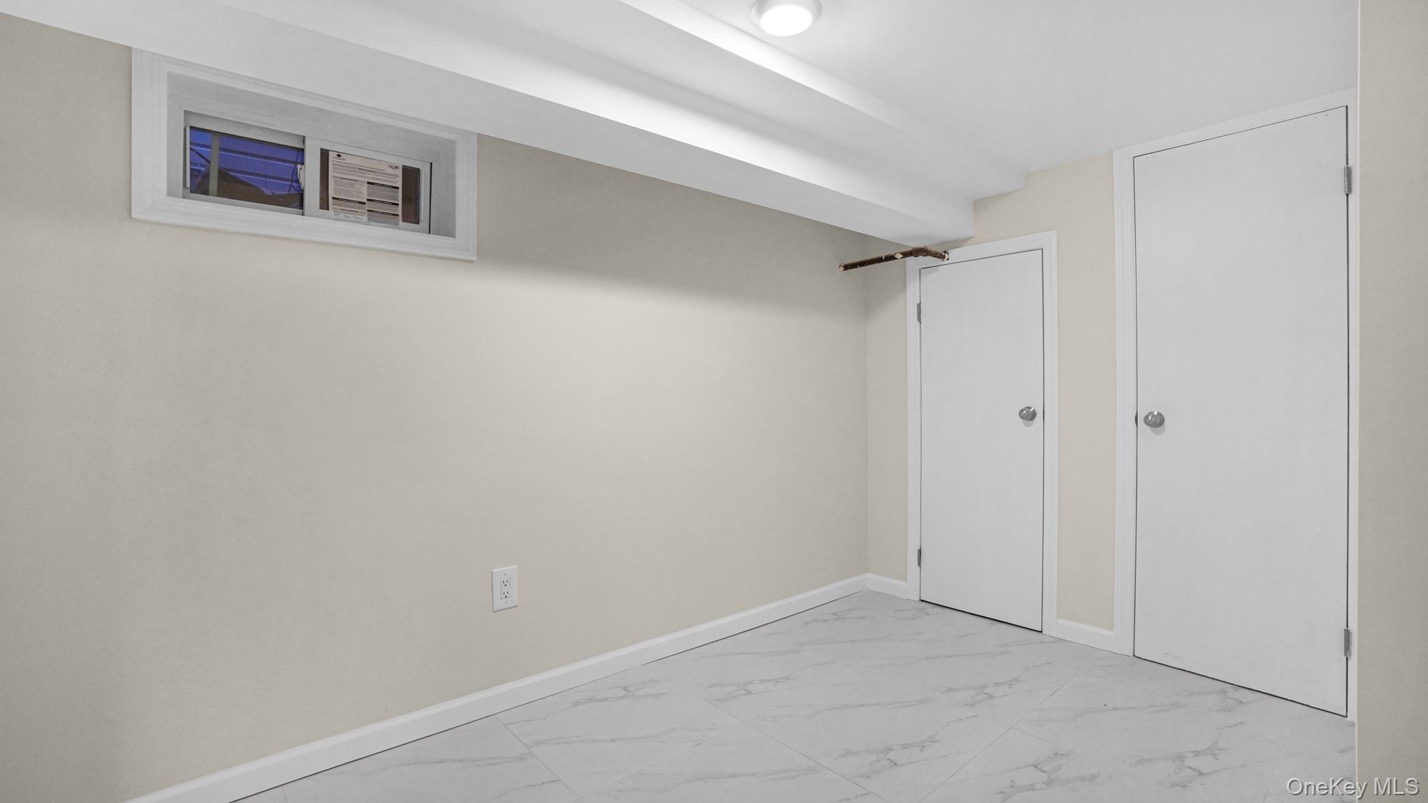 #20 photo, 8925 201st Street, Hollis , NY 11423