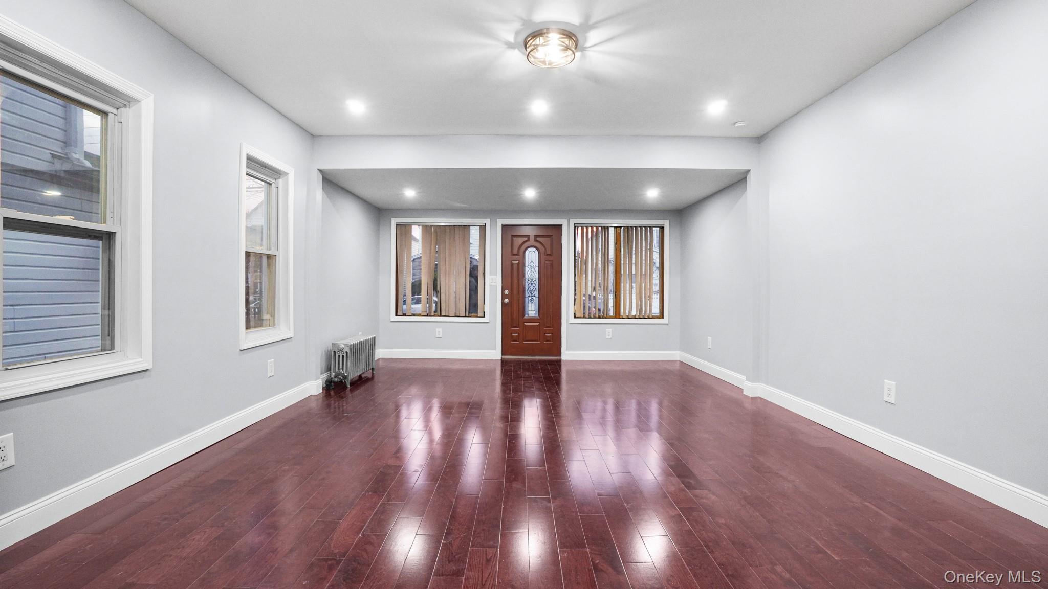 #4 photo, 8925 201st Street, Hollis , NY 11423