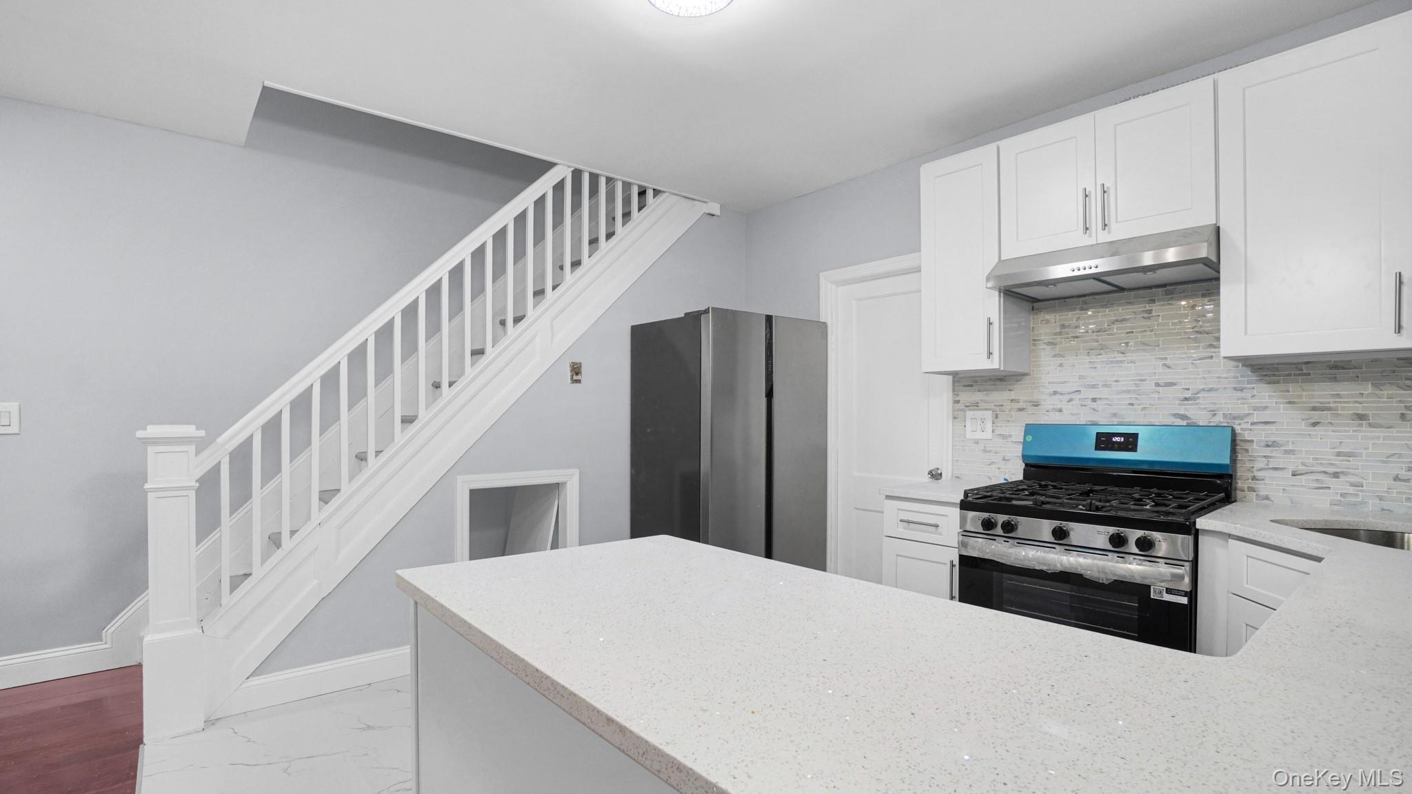 #6 photo, 8925 201st Street, Hollis , NY 11423