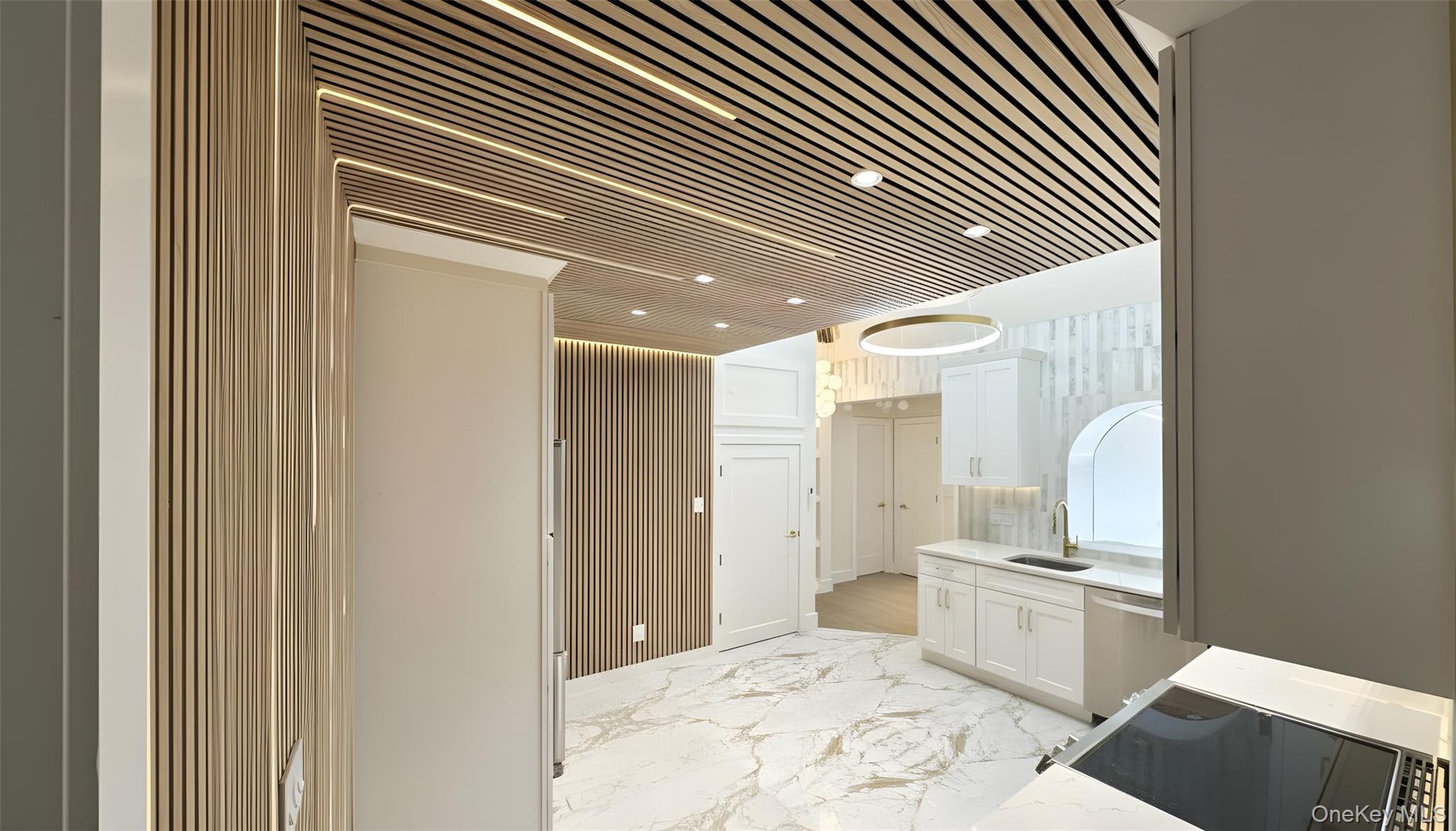 #6 photo, 504 Gazzola Drive, East Patchogue , NY 11772