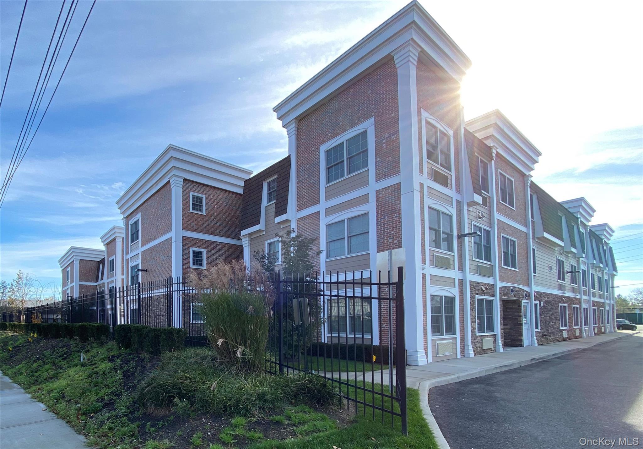 #1 photo, 168 Fulton Street, Farmingdale , NY 11735