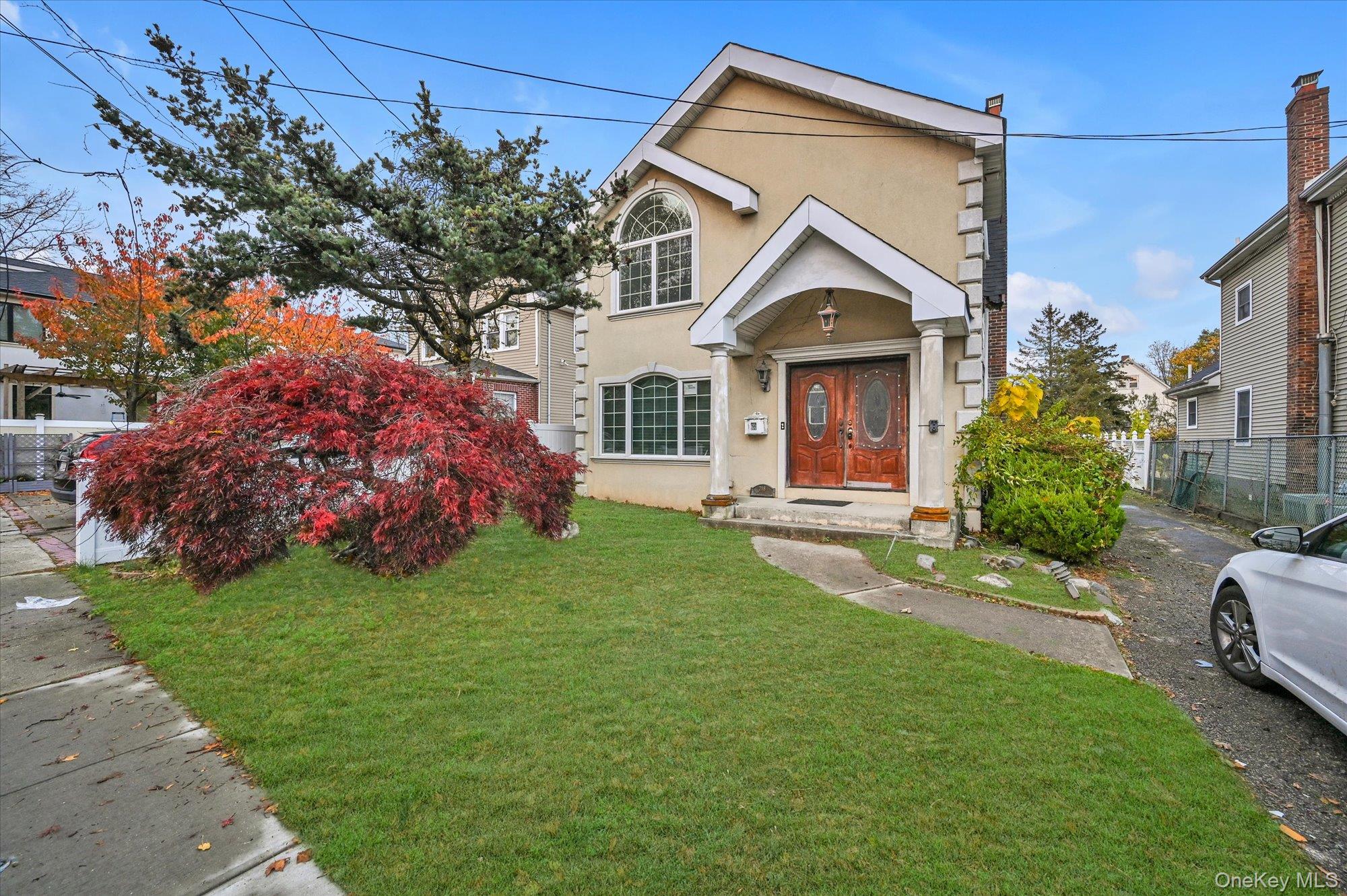 #1 photo, 218 Avery Place, Cedarhurst , NY 11516