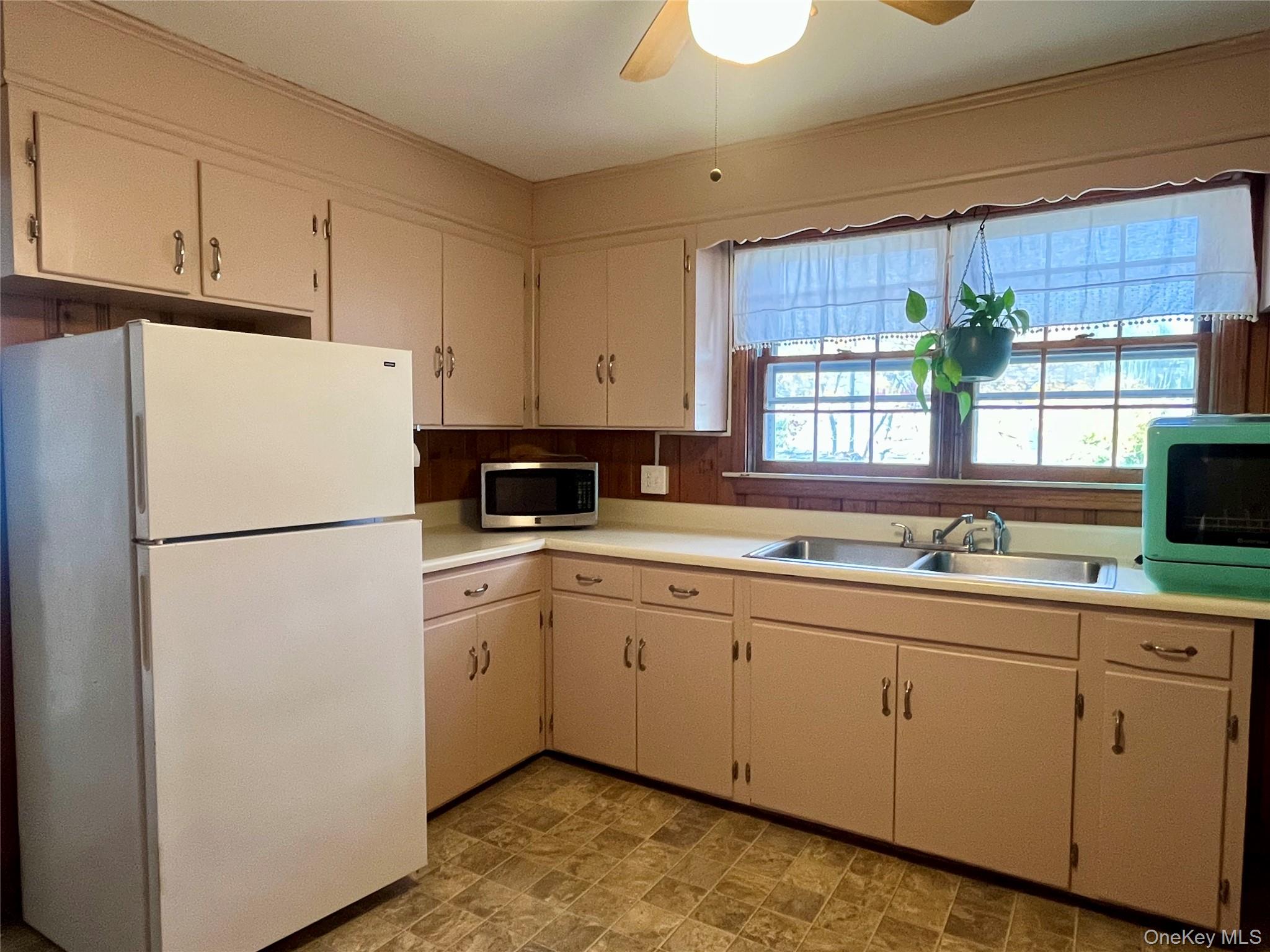 #10 photo, 98 Watkins Avenue, Middletown , NY 10940