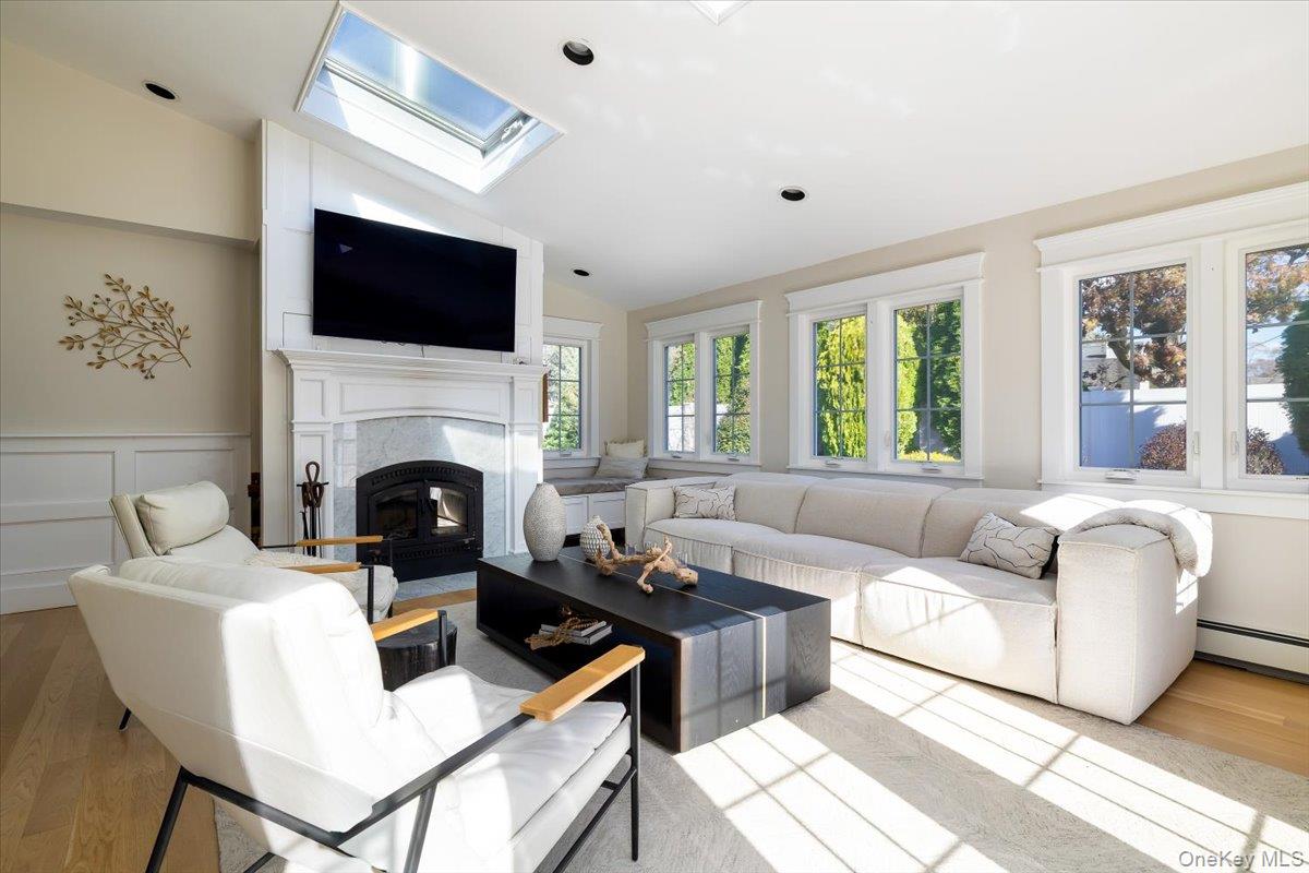 #13 photo, 25 Morris Street, サフォーク郡 Port Jefferson Station , NY 11776