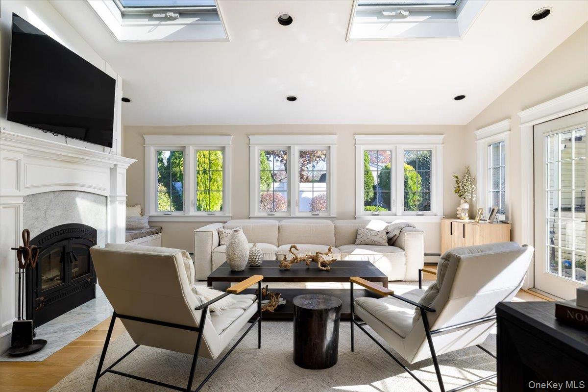 #5 photo, 25 Morris Street, サフォーク郡 Port Jefferson Station , NY 11776