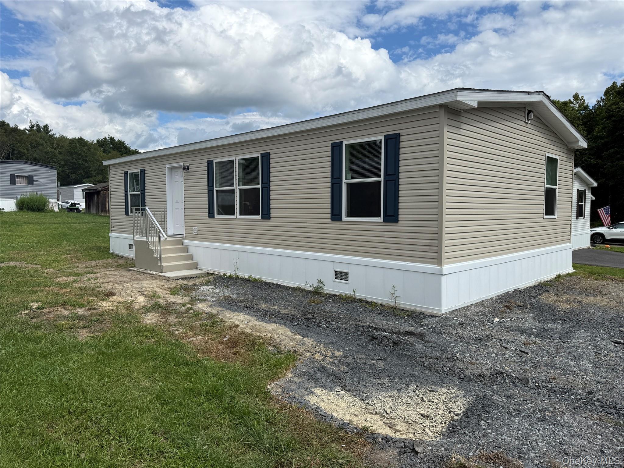 #1 photo, 29 SHORE Lane, Burlingham , NY 12722