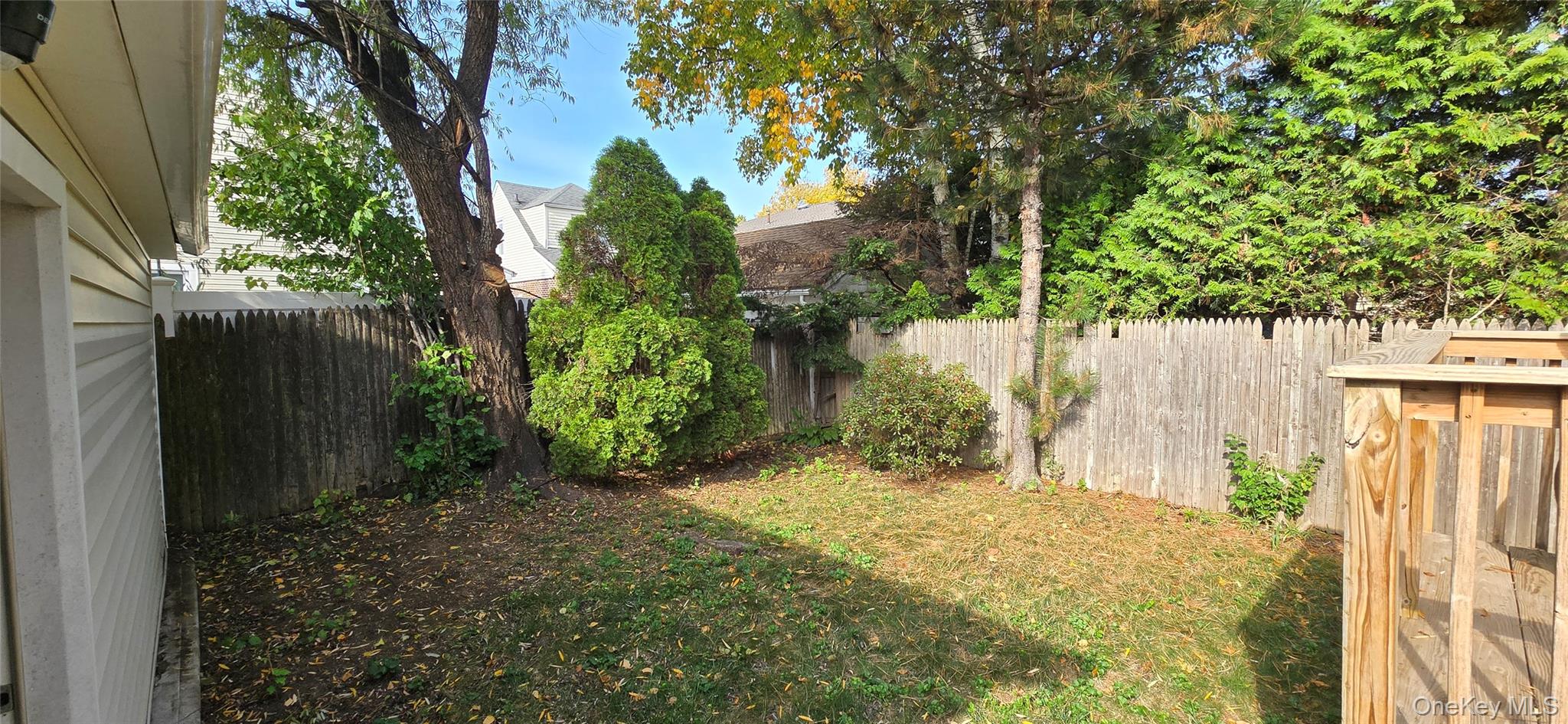 #19 photo, 8530 261st Street, Floral Park , NY 11001