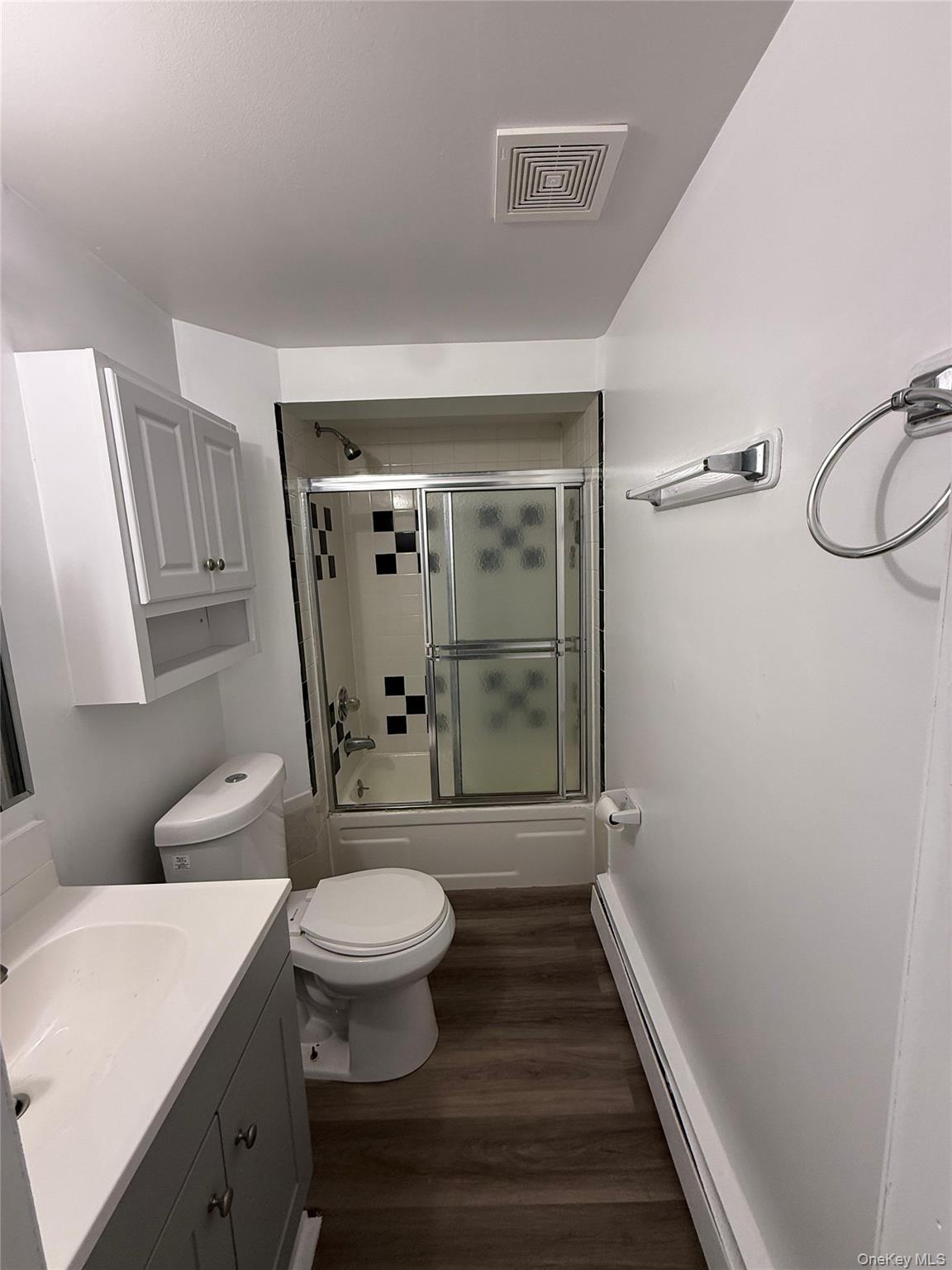 #3 photo, 53 Winfield Avenue, Brentwood , NY 11717