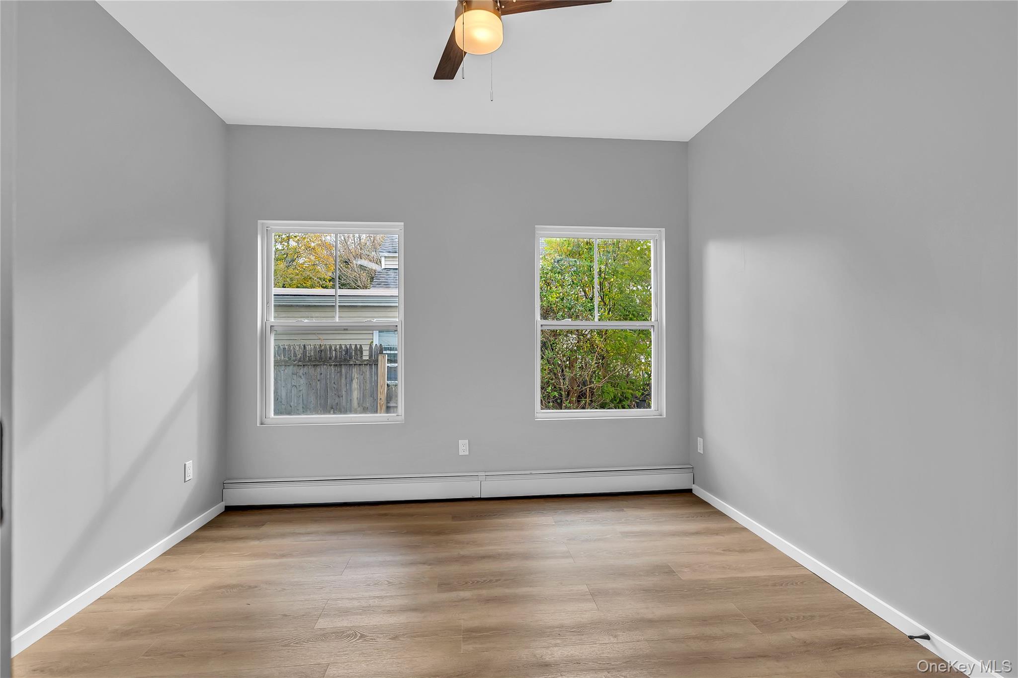 #14 photo, 432 East Avenue, Riverhead , NY 11901