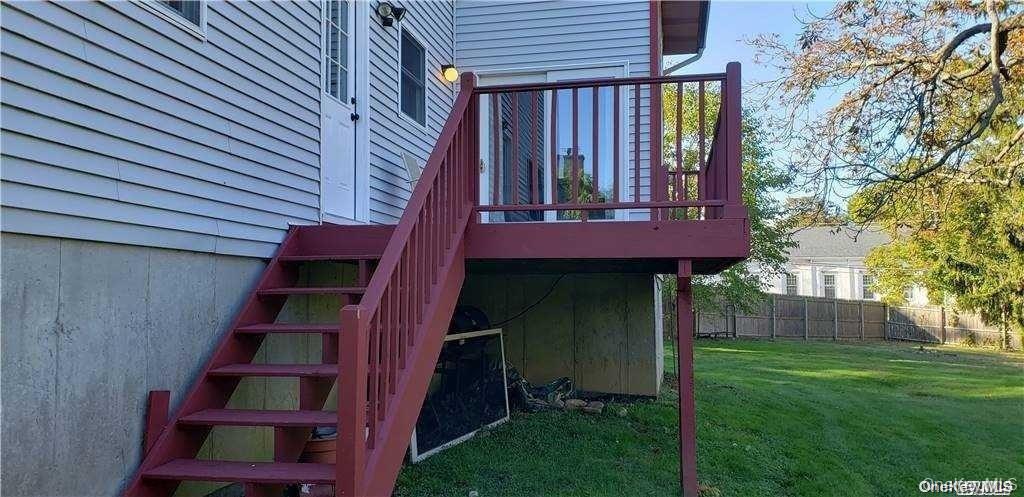 #9 photo, 28 Carley Avenue, Huntington , NY 11743