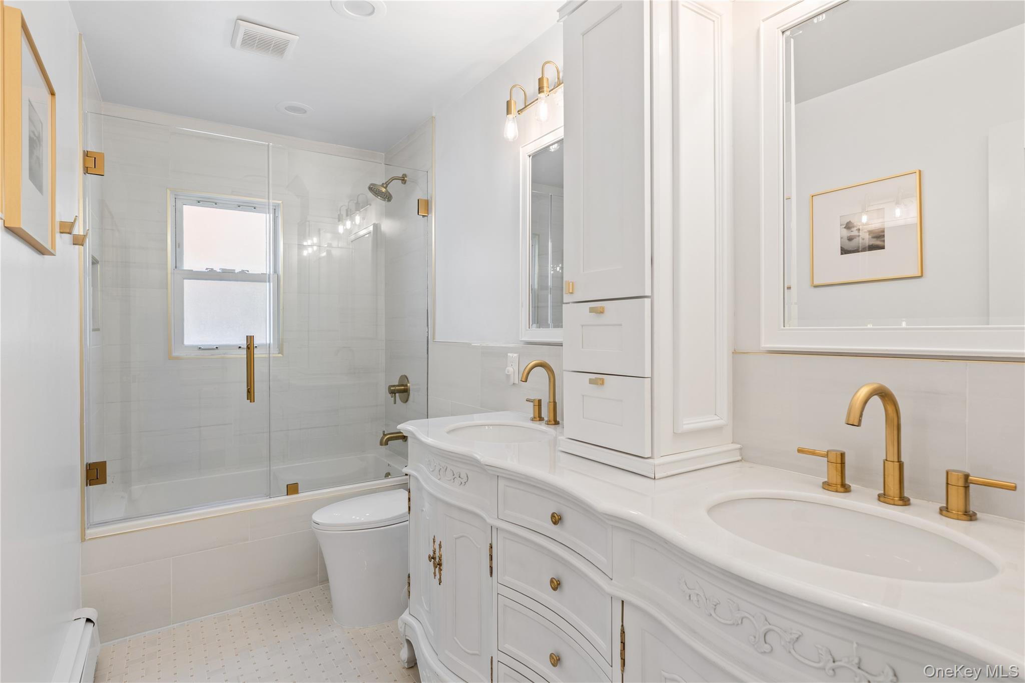 #13 photo, 4 Long Ridge Road, ナッソー郡 Plainview , NY 11803