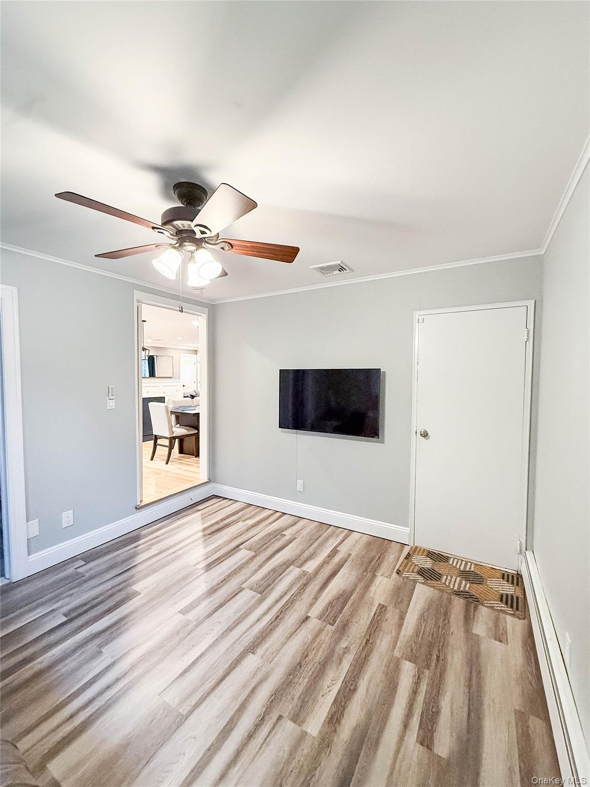 #10 photo, 15 Garfield Avenue, Farmingdale , NY 11735