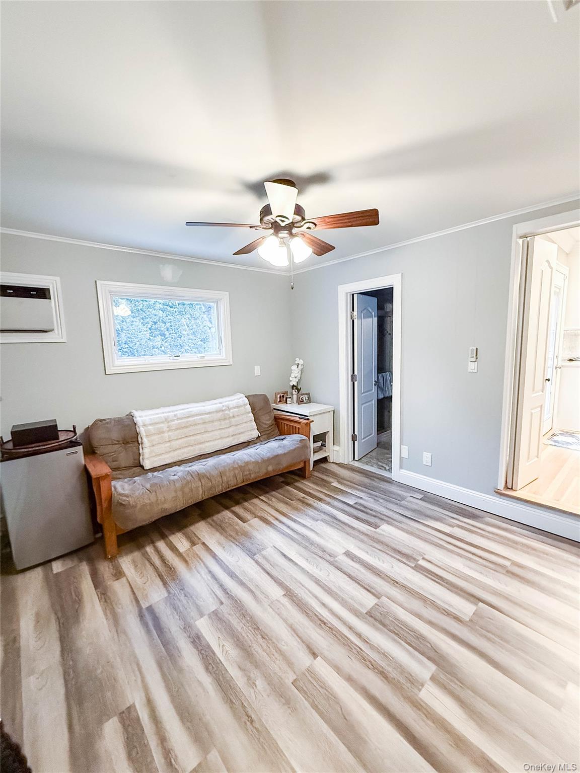 #11 photo, 15 Garfield Avenue, Farmingdale , NY 11735