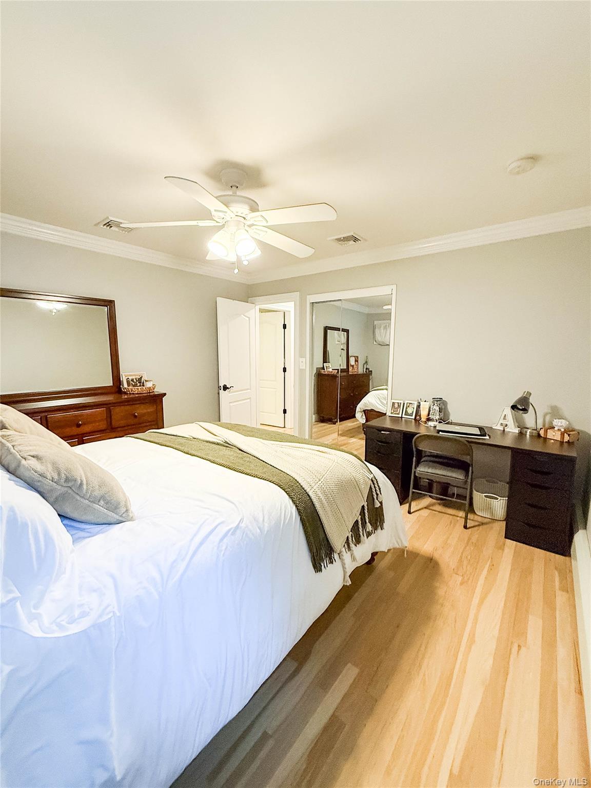 #16 photo, 15 Garfield Avenue, Farmingdale , NY 11735