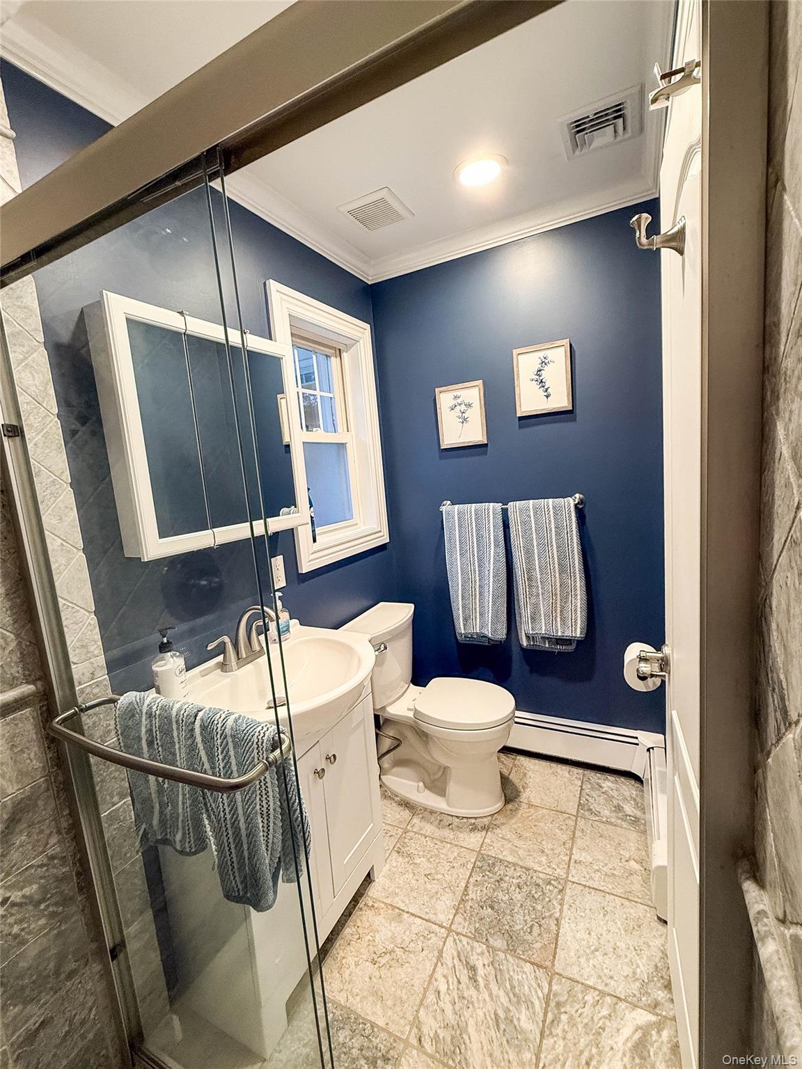 #8 photo, 15 Garfield Avenue, Farmingdale , NY 11735