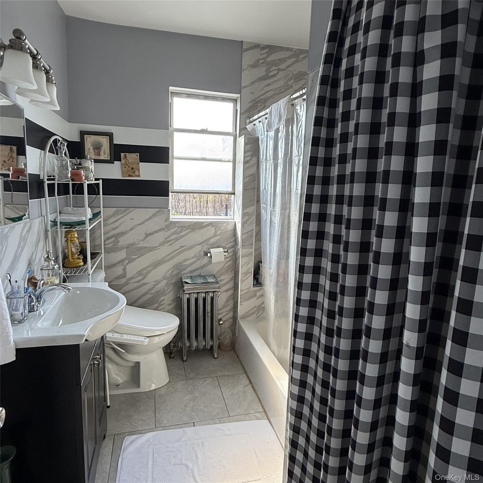 #5 photo, 90-28 Pitkin Avenue, Ozone Park , NY 11417