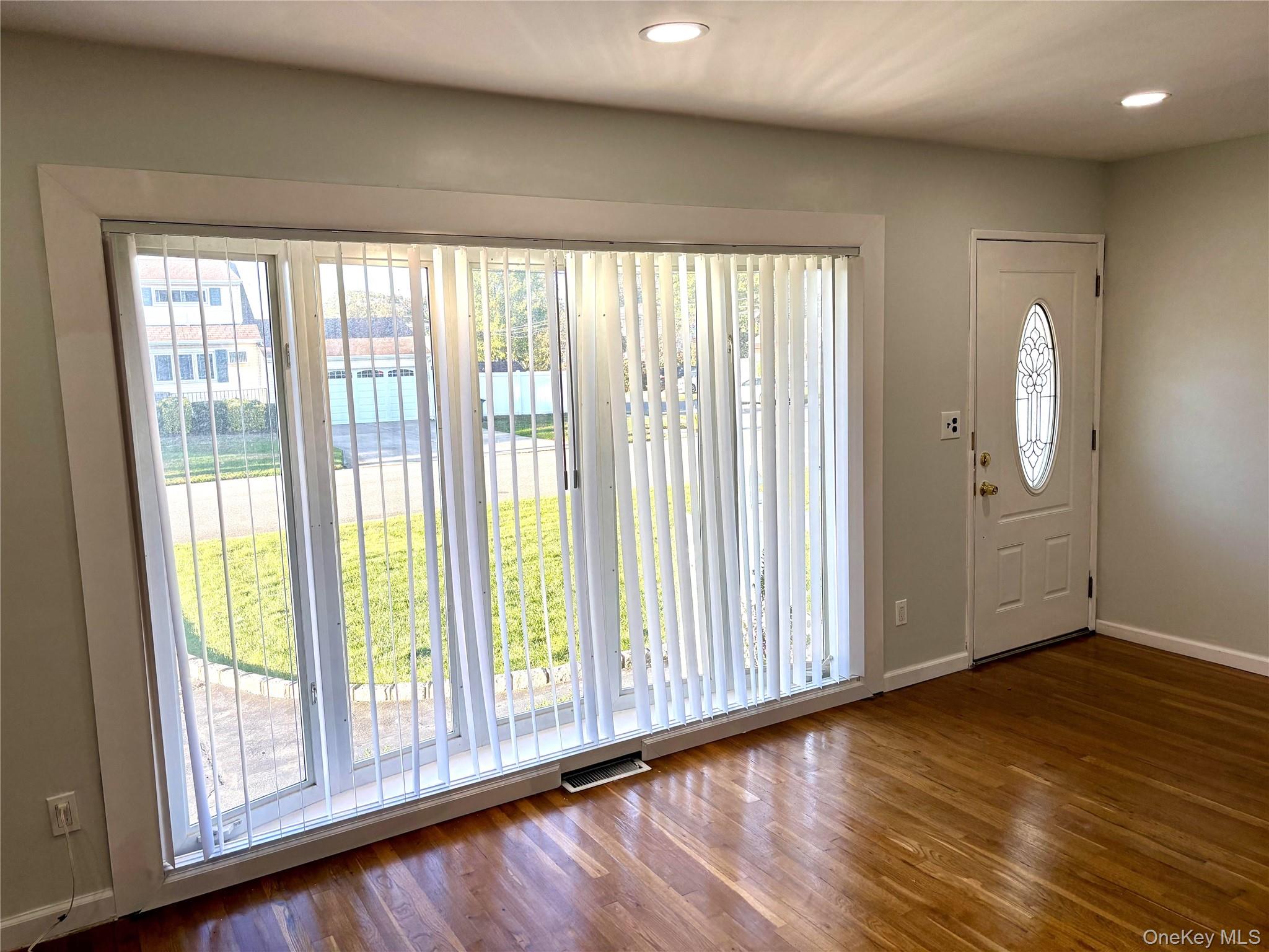 #2 photo, 1483 4th Street, West Babylon , NY 11704