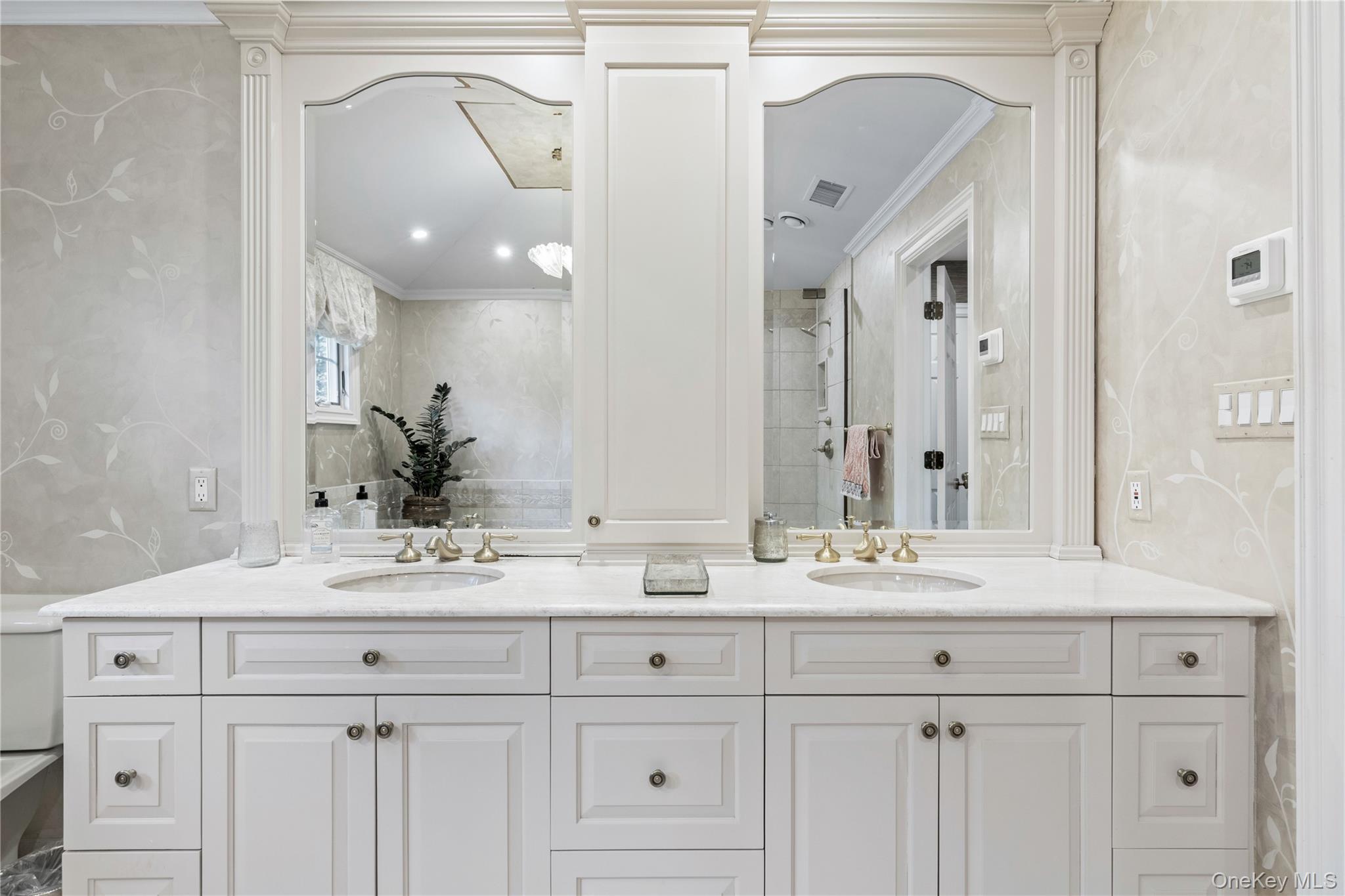 #12 photo, 12 Orchard Drive, ナッソー郡 Woodbury , NY 11797