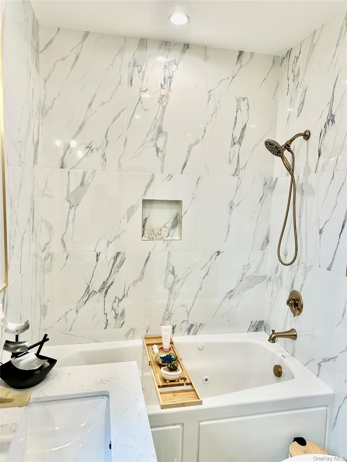 #18 photo, 50 Picadilly Circle, Rock Hill , NY 12775