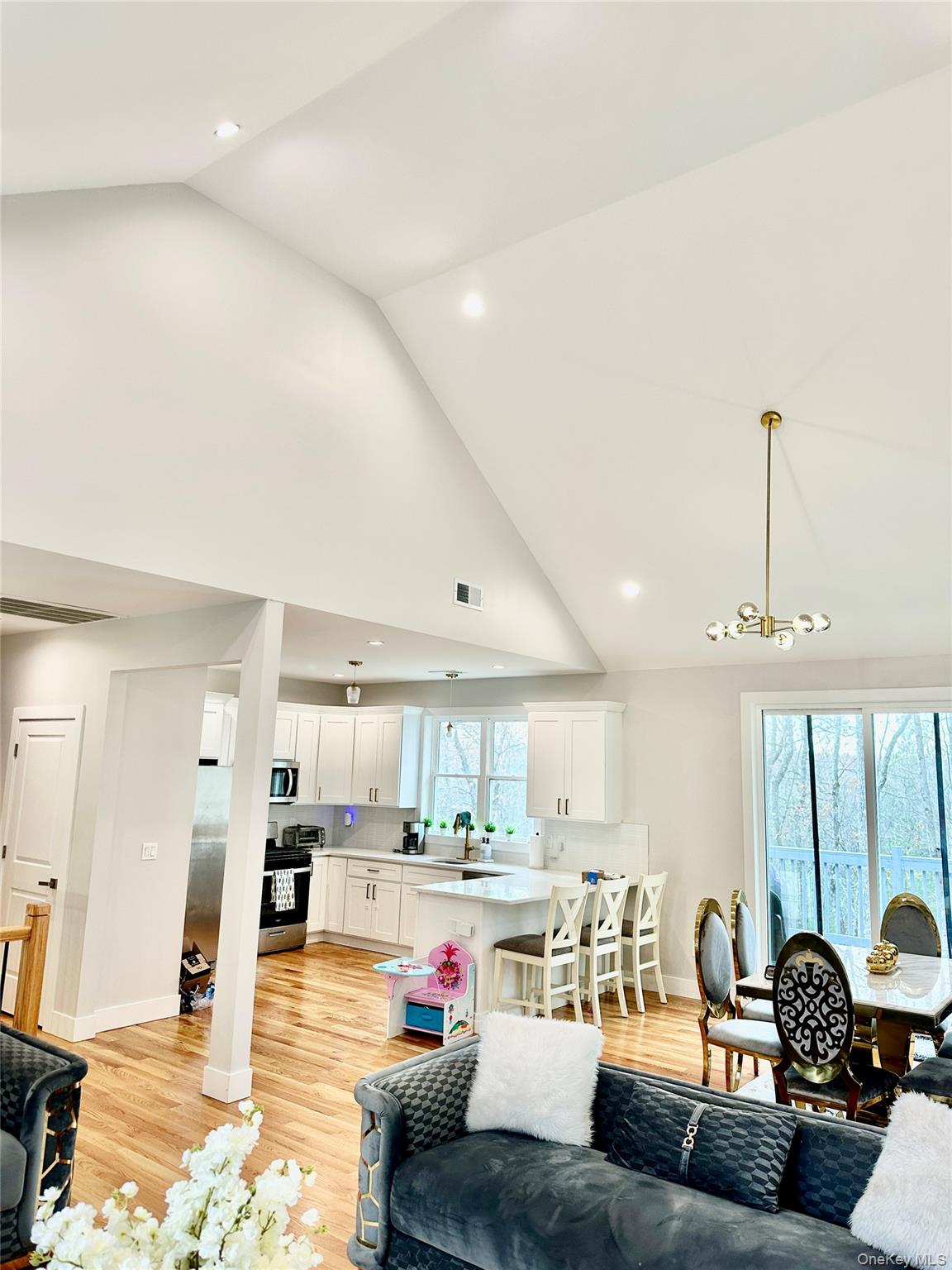 #7 photo, 50 Picadilly Circle, Rock Hill , NY 12775