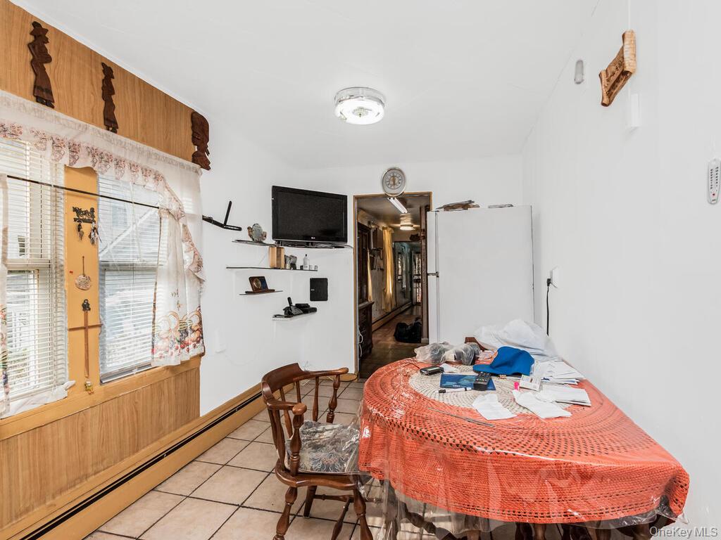 #11 photo, 354 Thieriot Avenue, Bronx , NY 10473