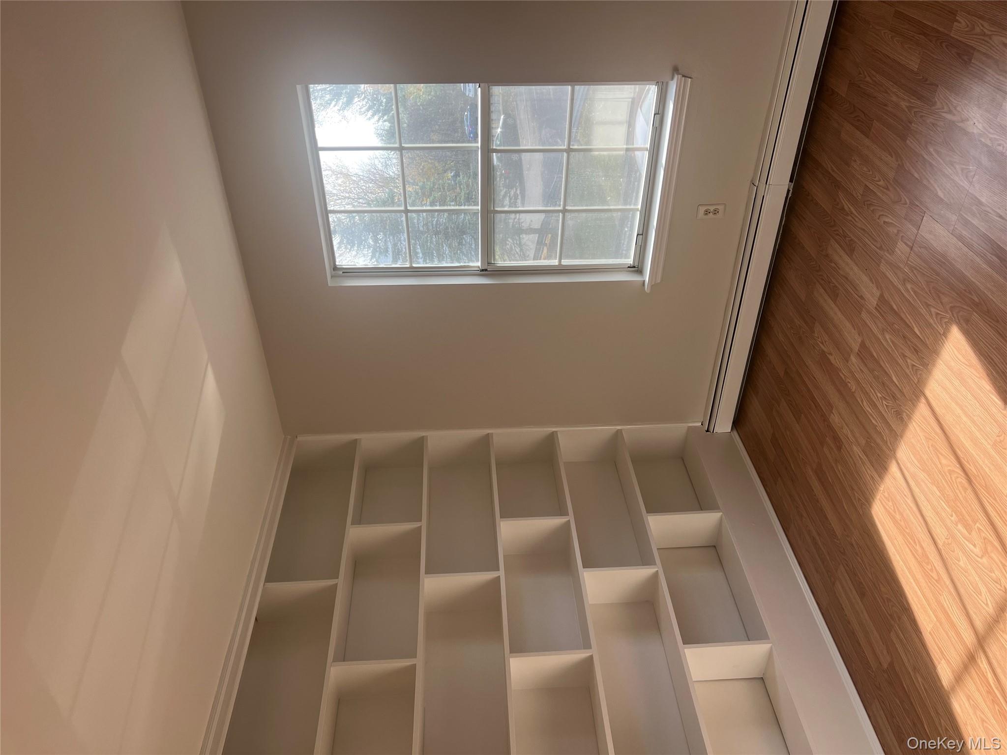 #4 photo, 21 Lexington Hill, Harriman , NY 10926