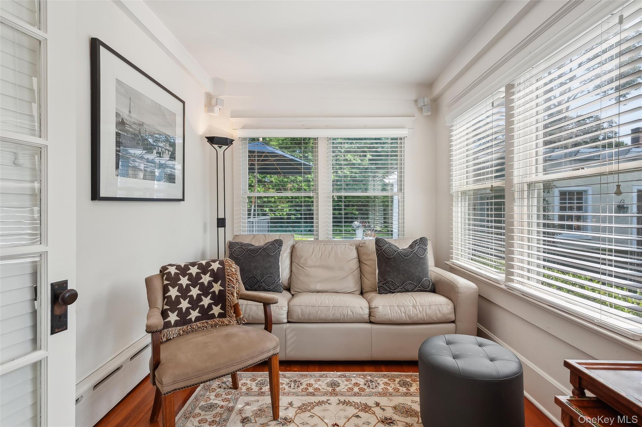 #7 photo, 24 Jennings Avenue, Southampton , NY 11968