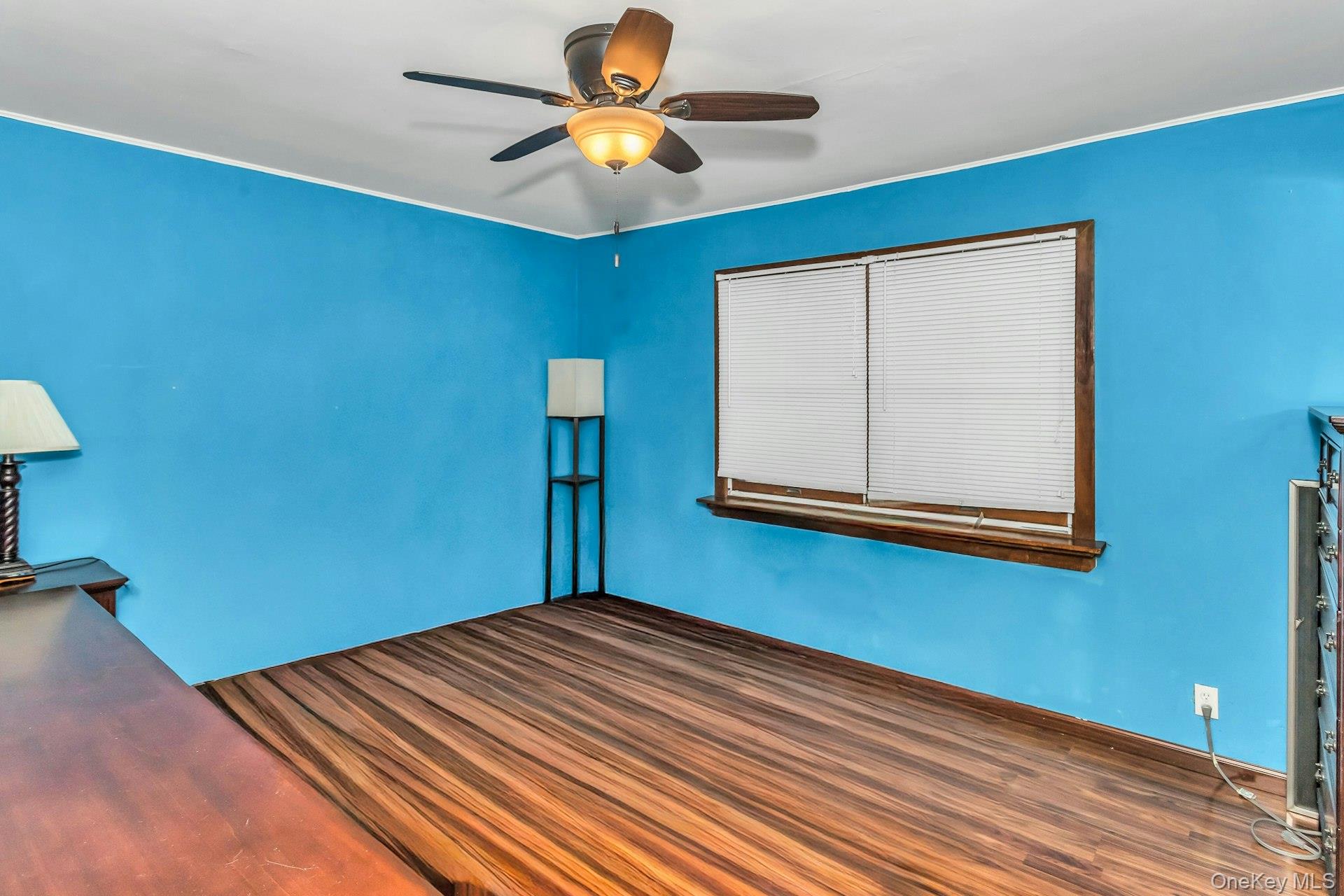 #12 photo, 2676 Alder Avenue, East Meadow , NY 11554