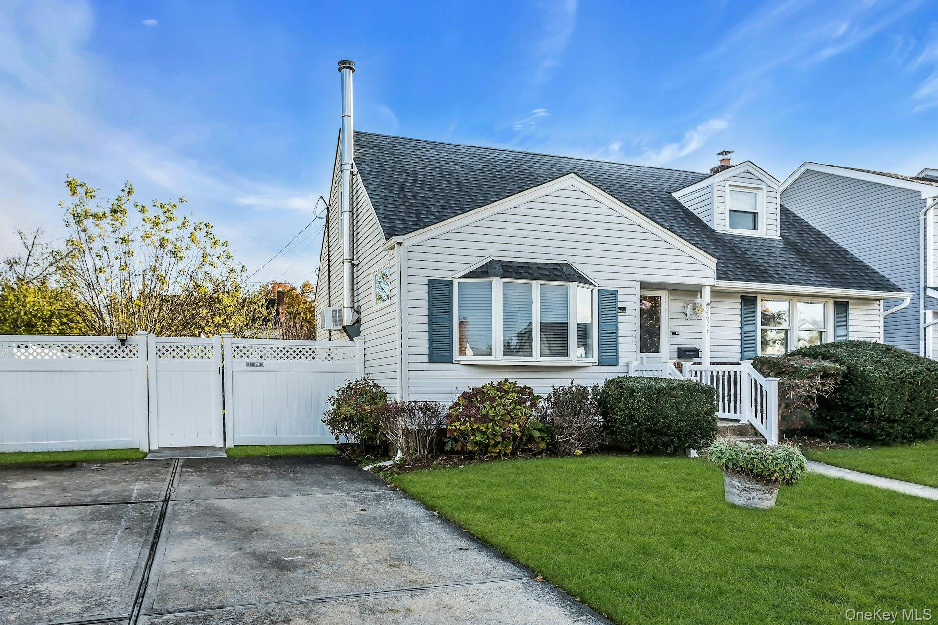 #2 photo, 2676 Alder Avenue, East Meadow , NY 11554