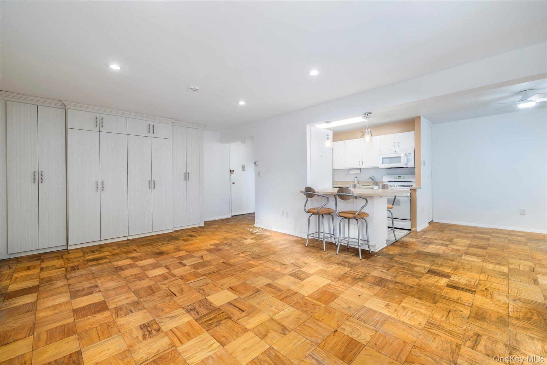 #7 photo, 420 Shore Road, Long Beach , NY 11561