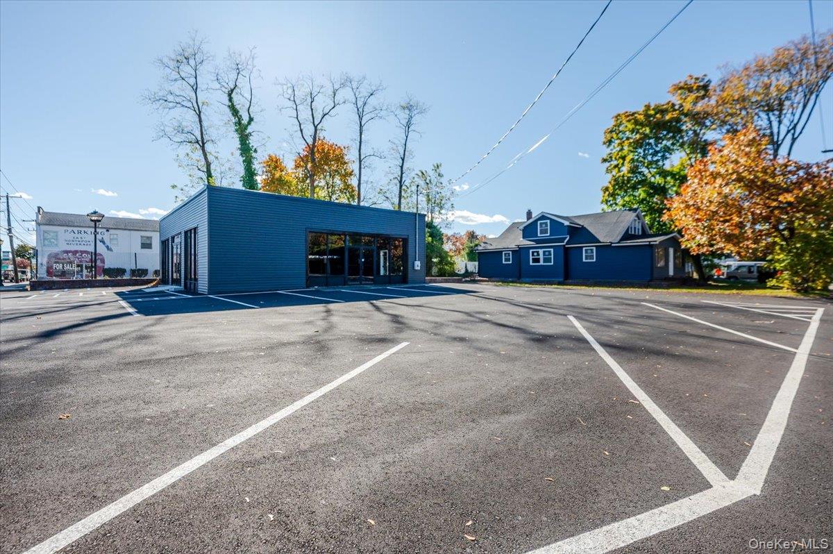 #6 photo, 304 Larkfield Road, East Northport , NY 11731