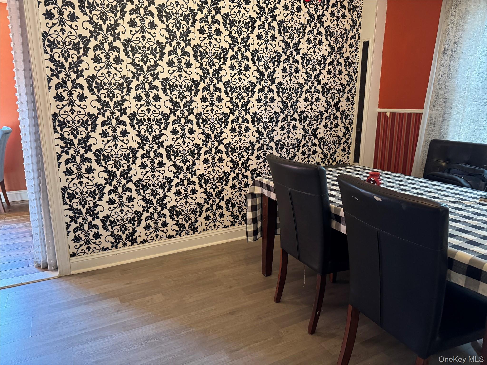 #11 photo, 26 Parkside Drive, Jericho , NY 11753