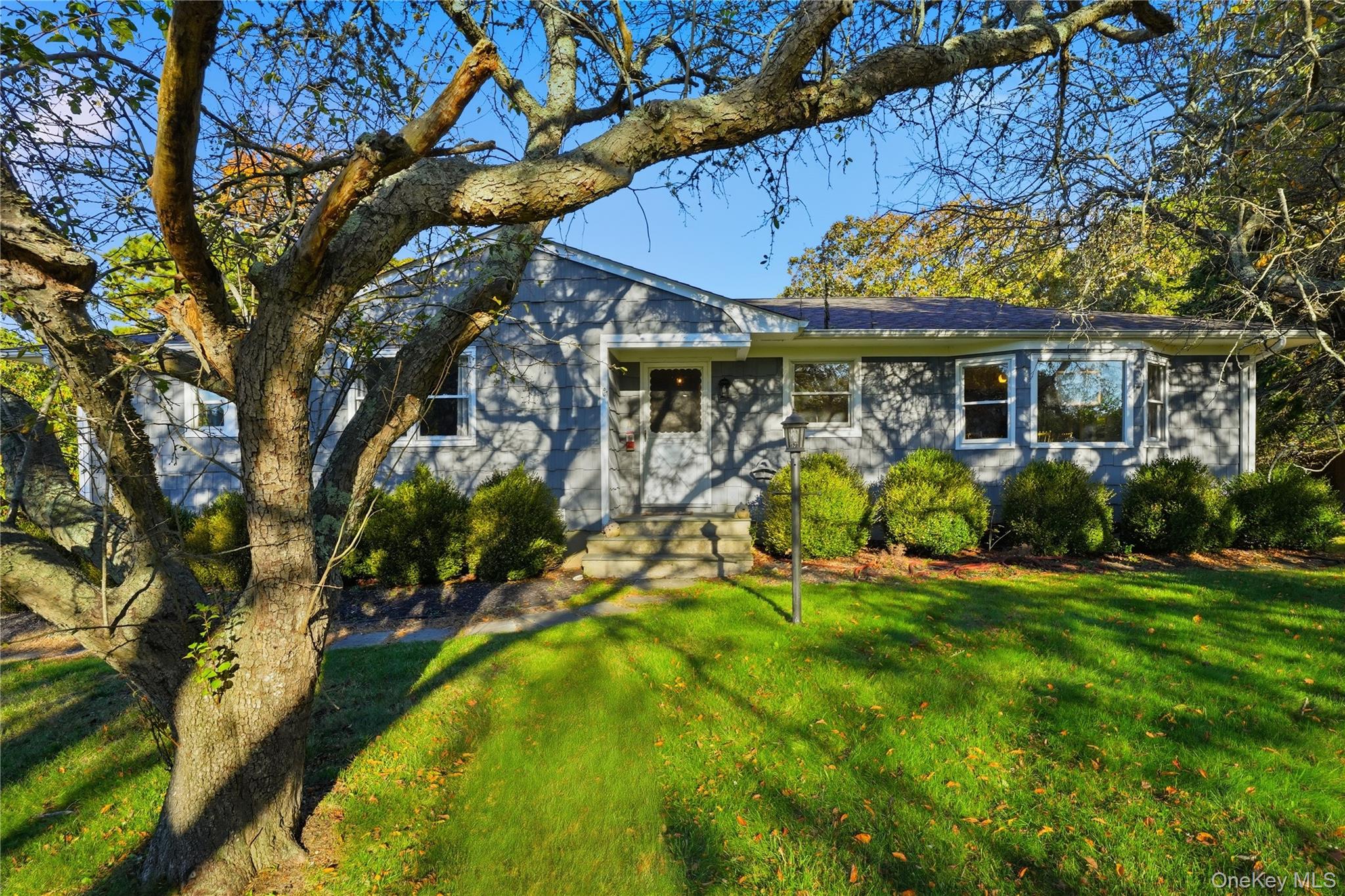 #2 photo, 15 Club Drive, Southampton , NY 11968