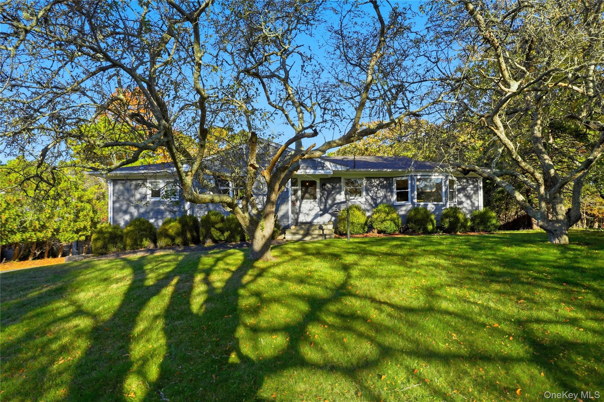 #3 photo, 15 Club Drive, Southampton , NY 11968