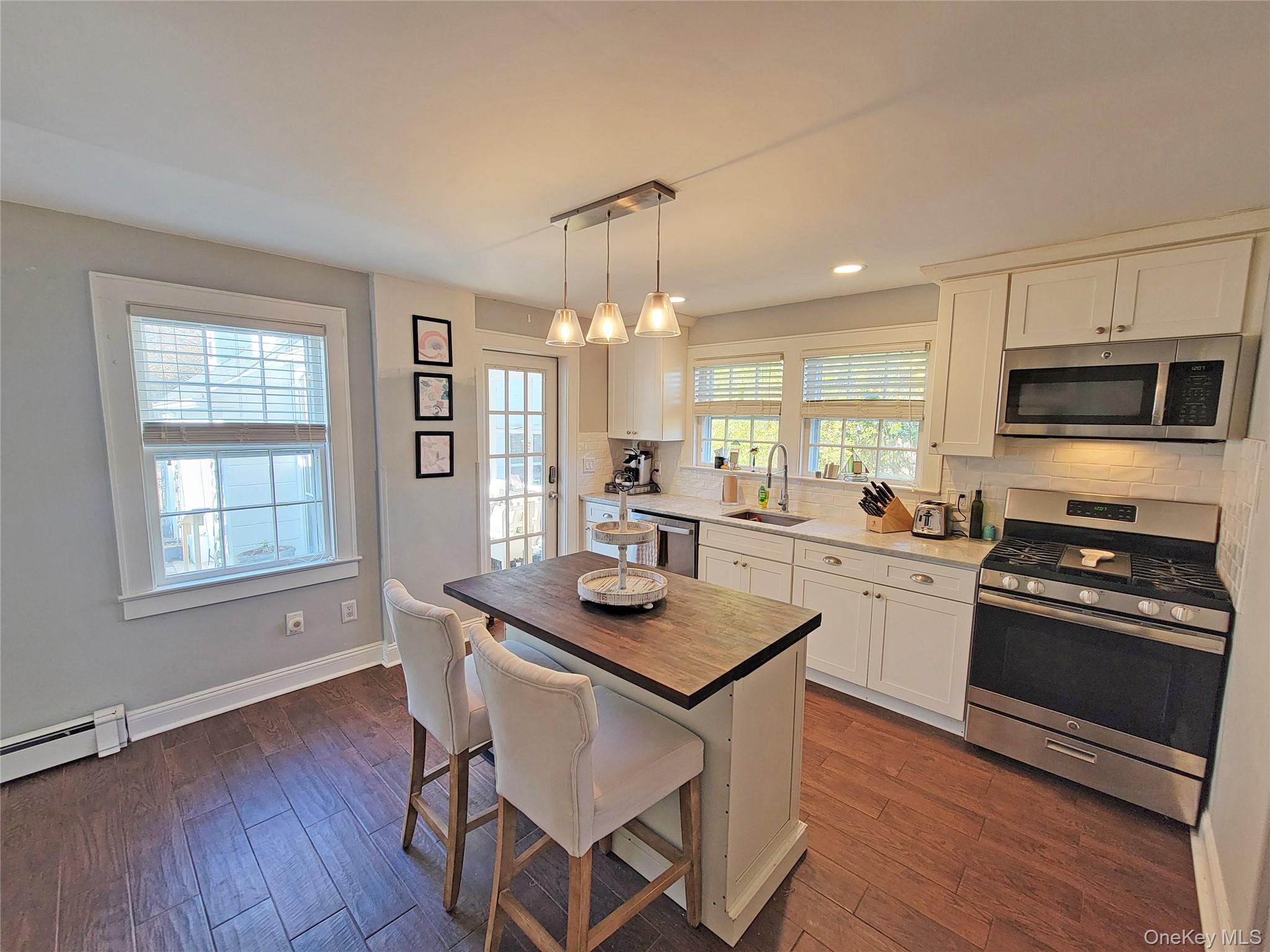 #7 photo, 76 Bayport Ave Avenue, Bayport , NY 11705