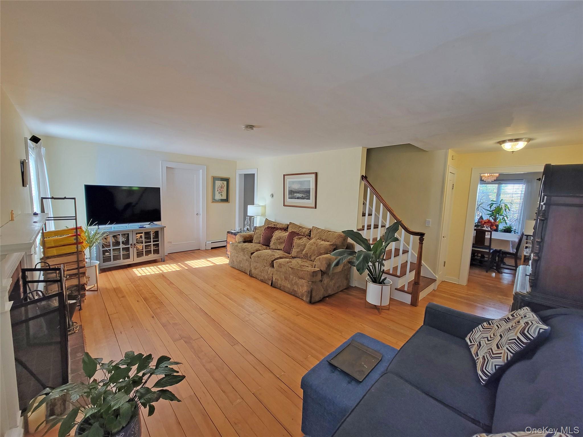 #9 photo, 76 Bayport Ave Avenue, Bayport , NY 11705